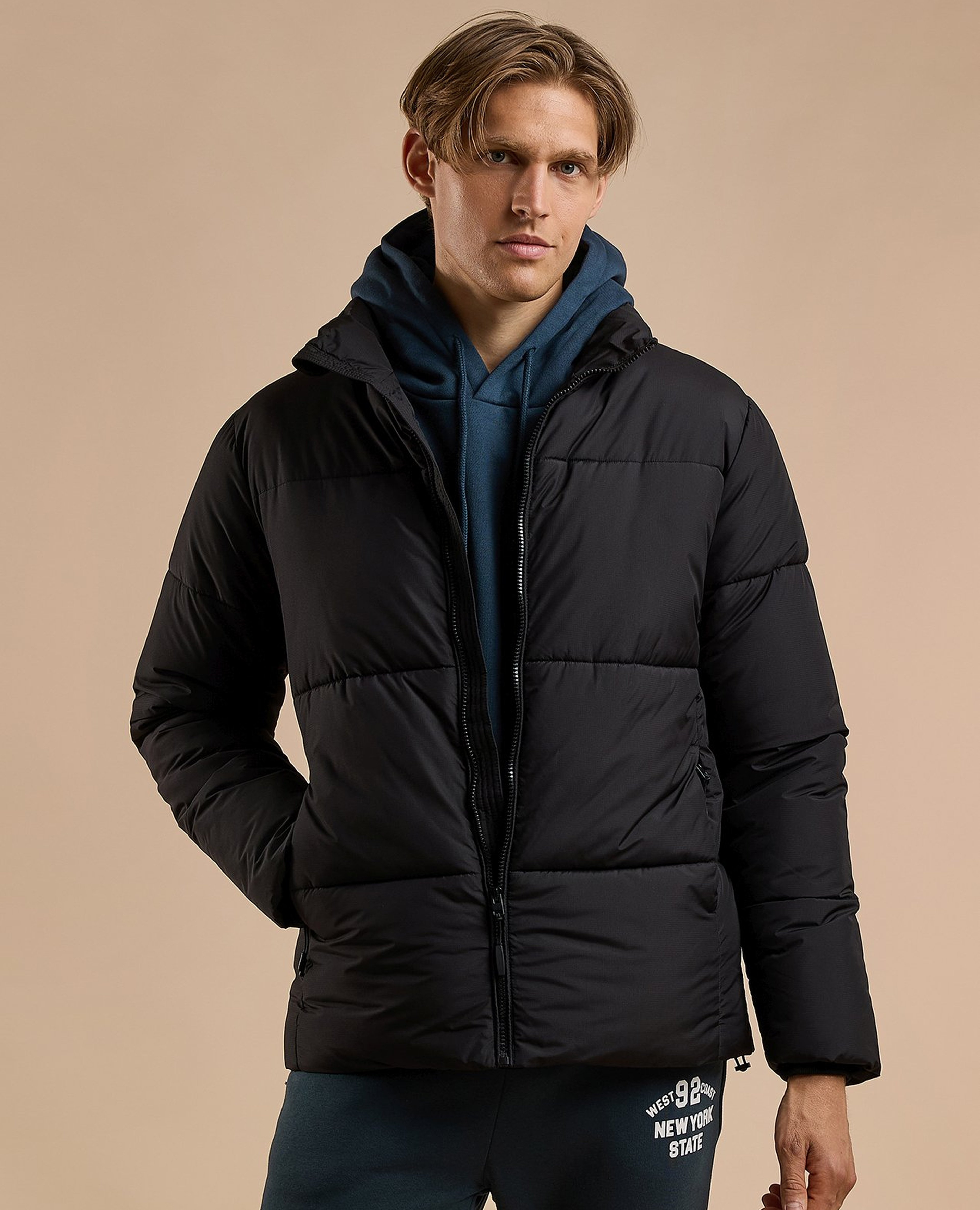 Quilted Puffer Jacket with Zipper Closure