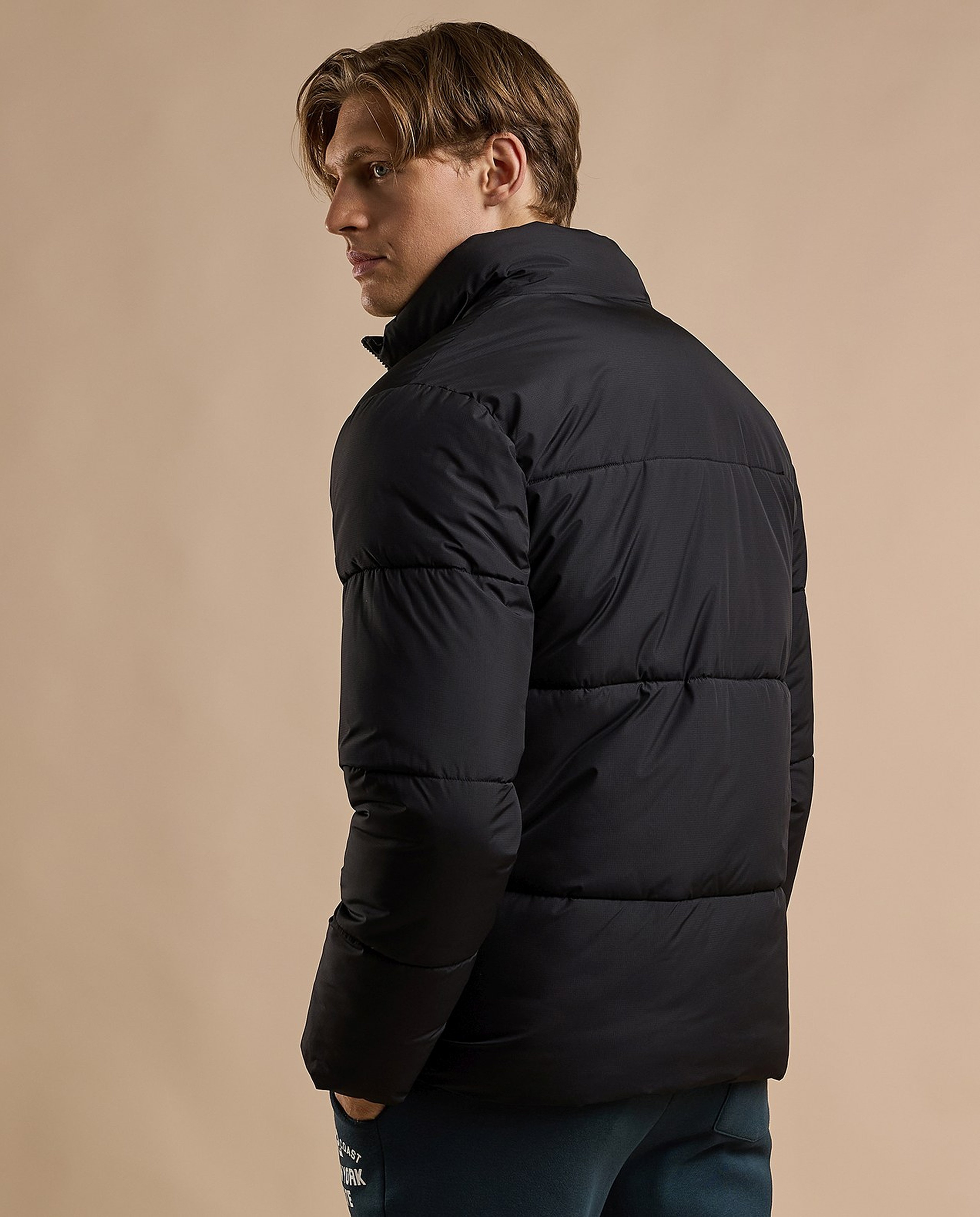 Quilted Puffer Jacket with Zipper Closure