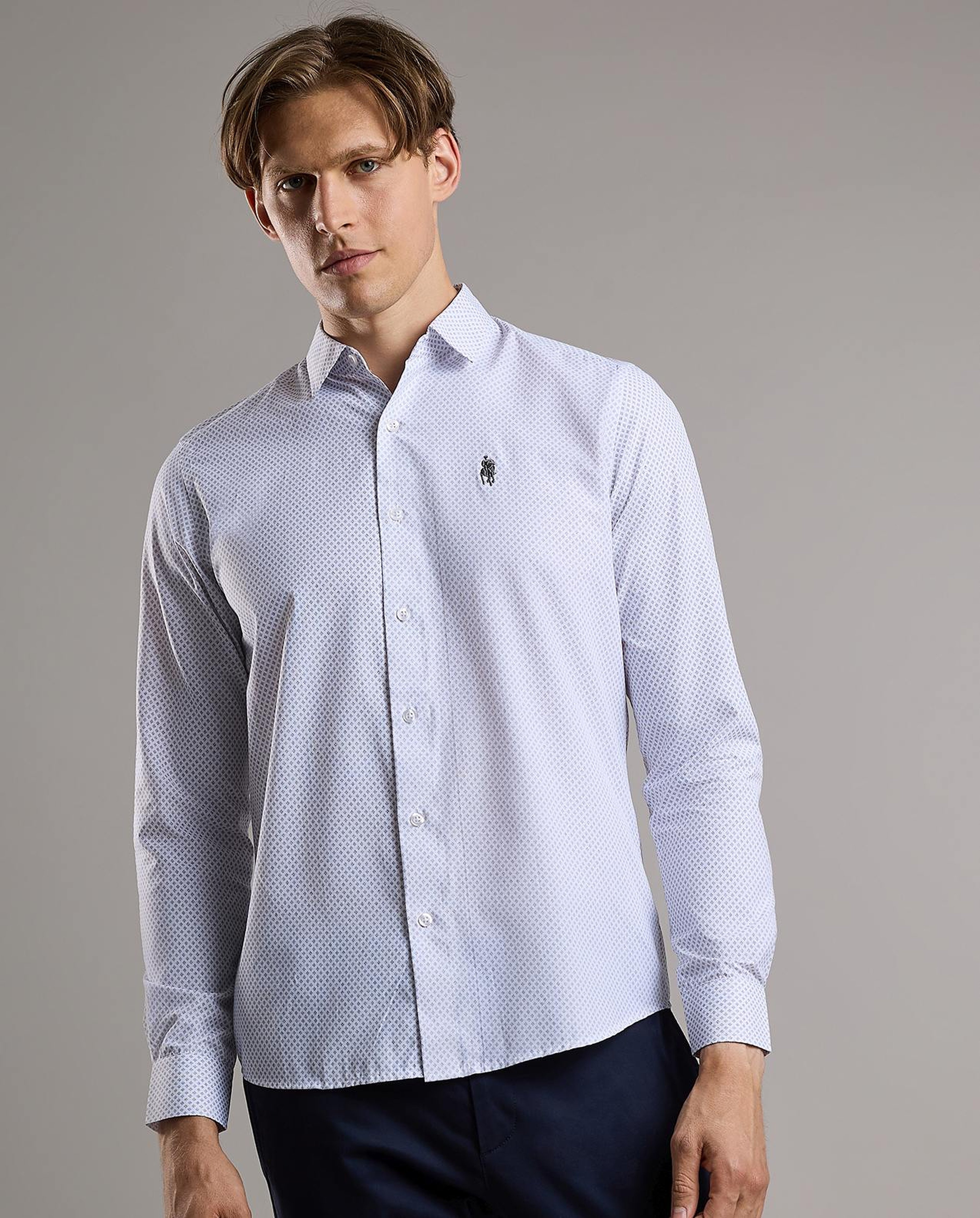 Patterned Shirt with Classic Collar and Long Sleeves