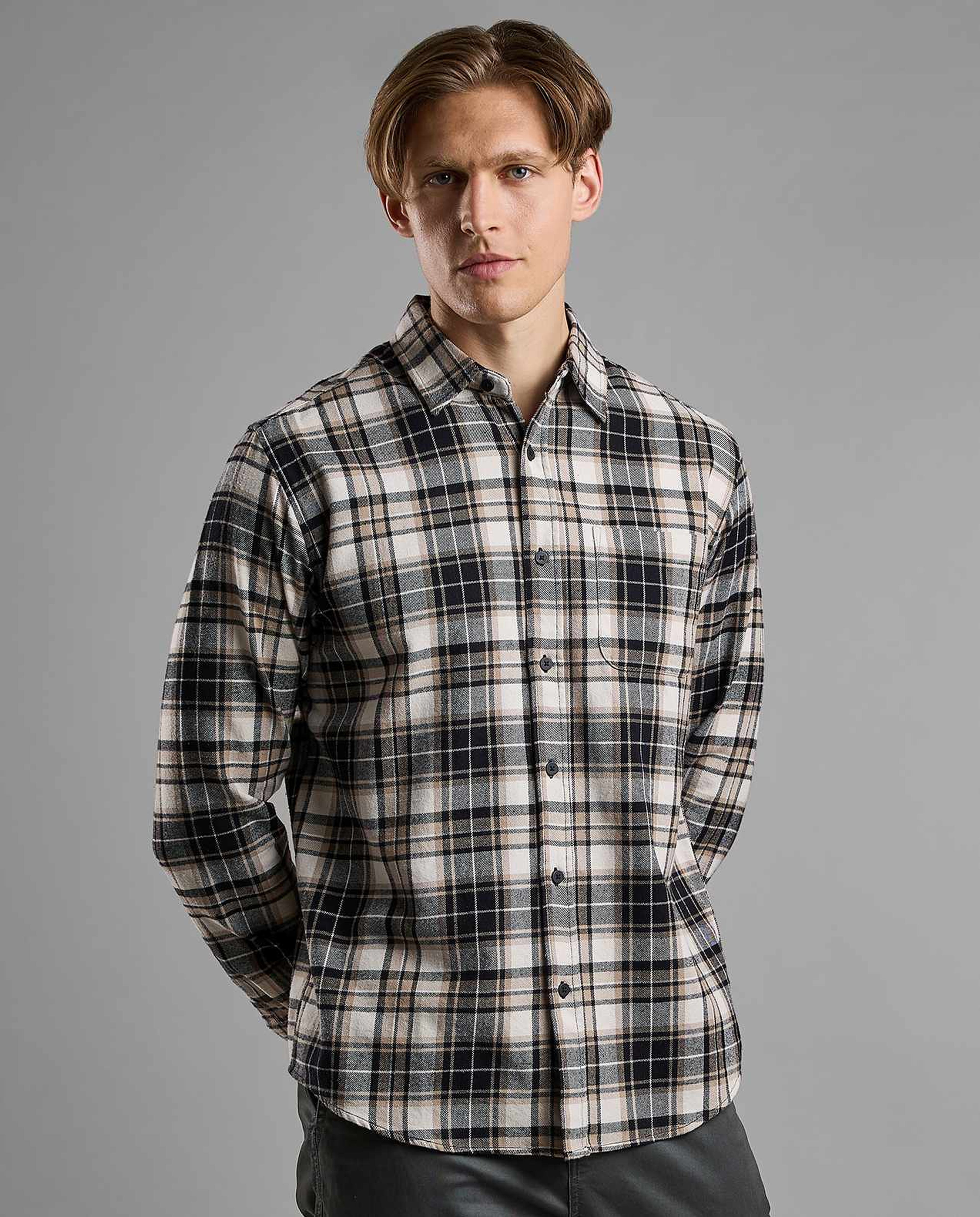 Plaid Shirt with Classic Collar and Long Sleeves