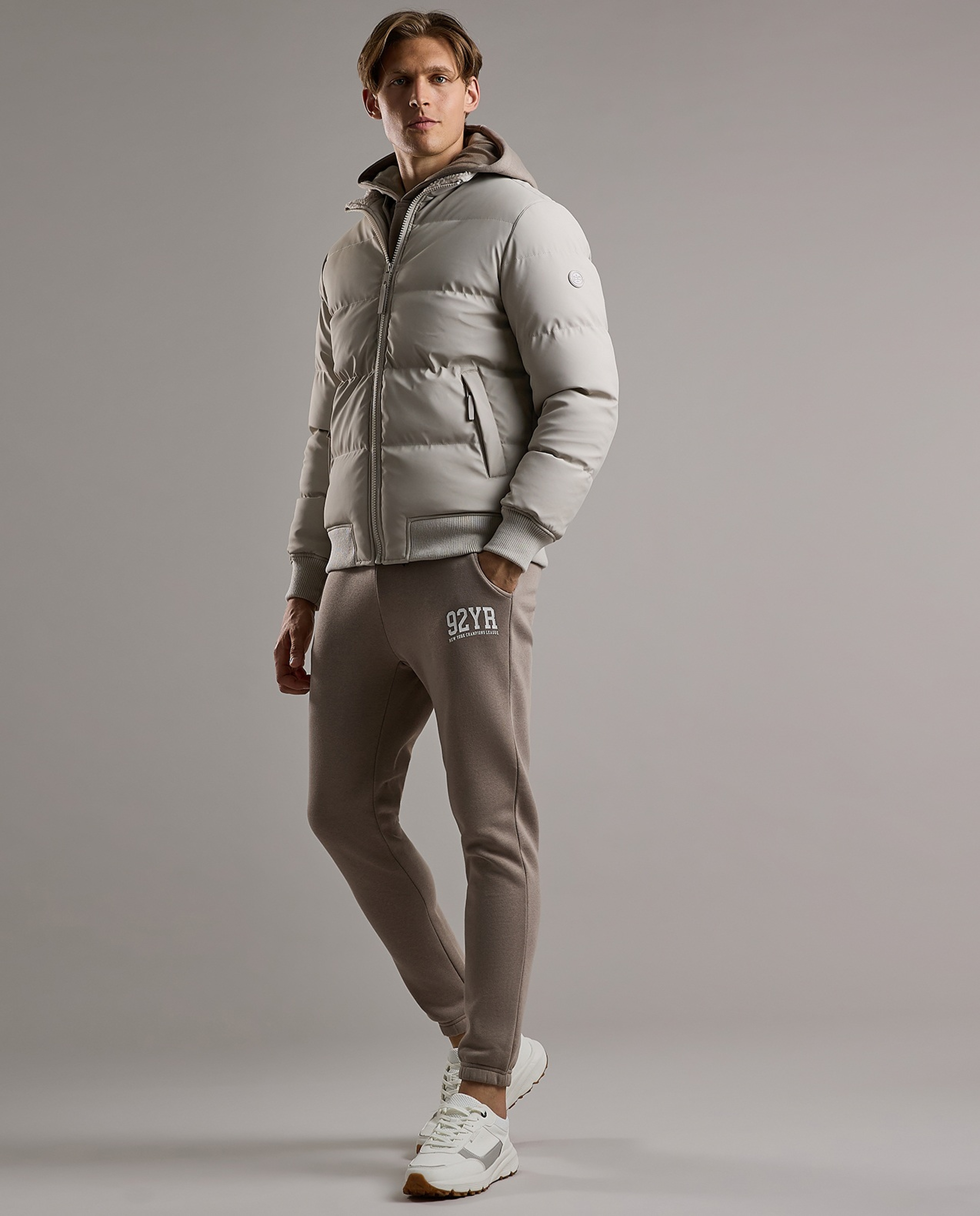 Quilted Puffer Jacket with Zipper Closure