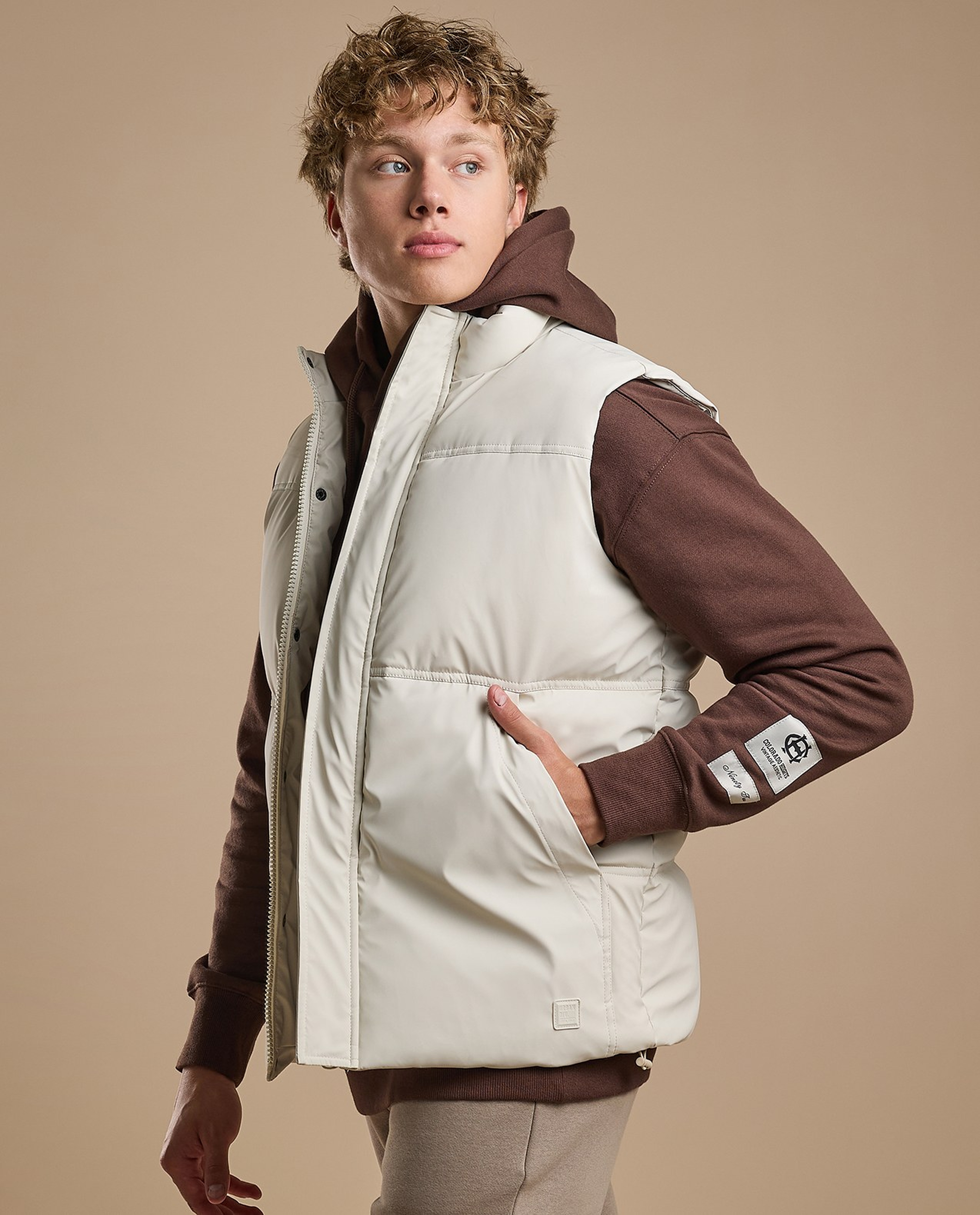 Quilted Gilet with Zipper Closure