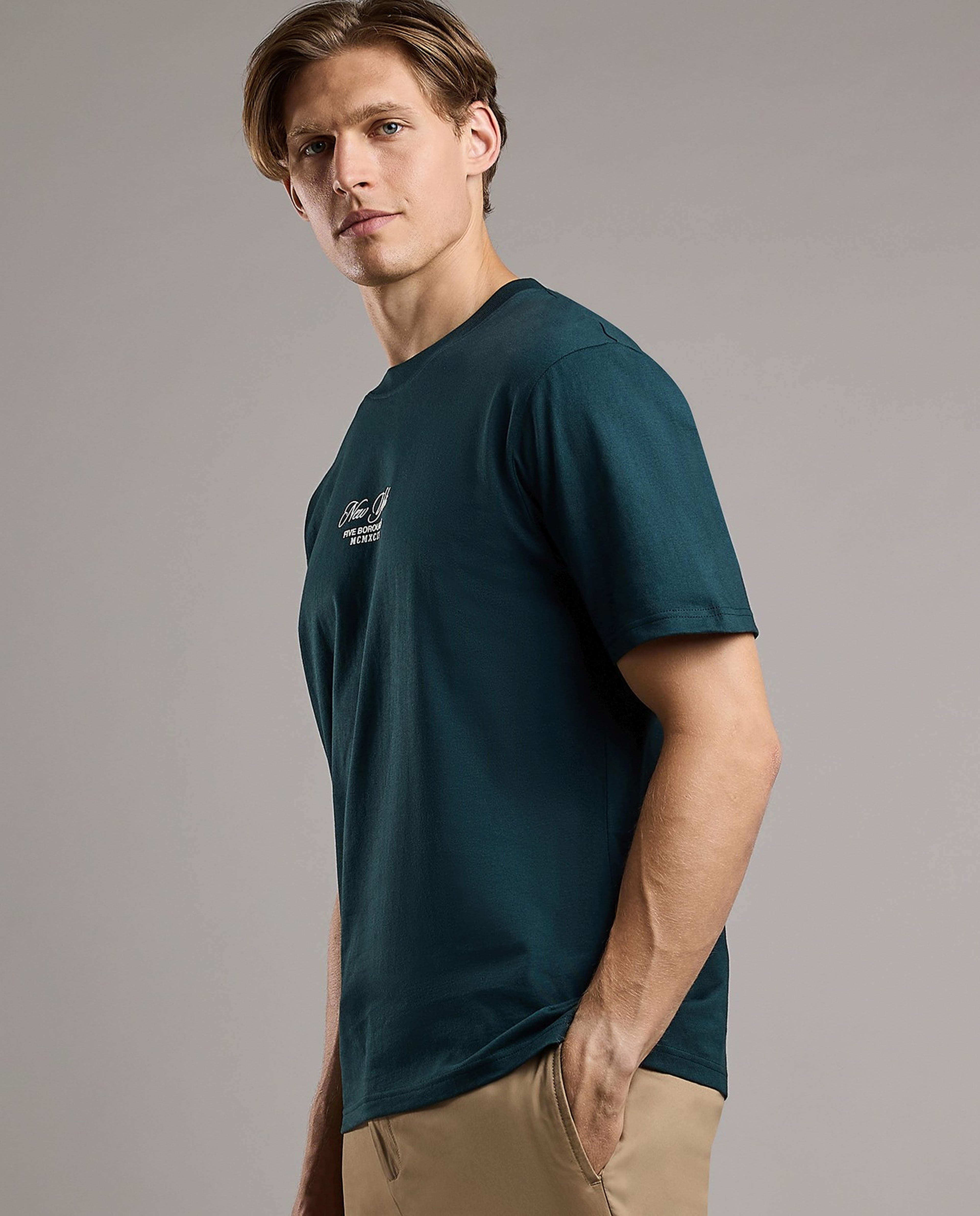 Typography Print T-Shirt with Crew Neck and Short Sleeves