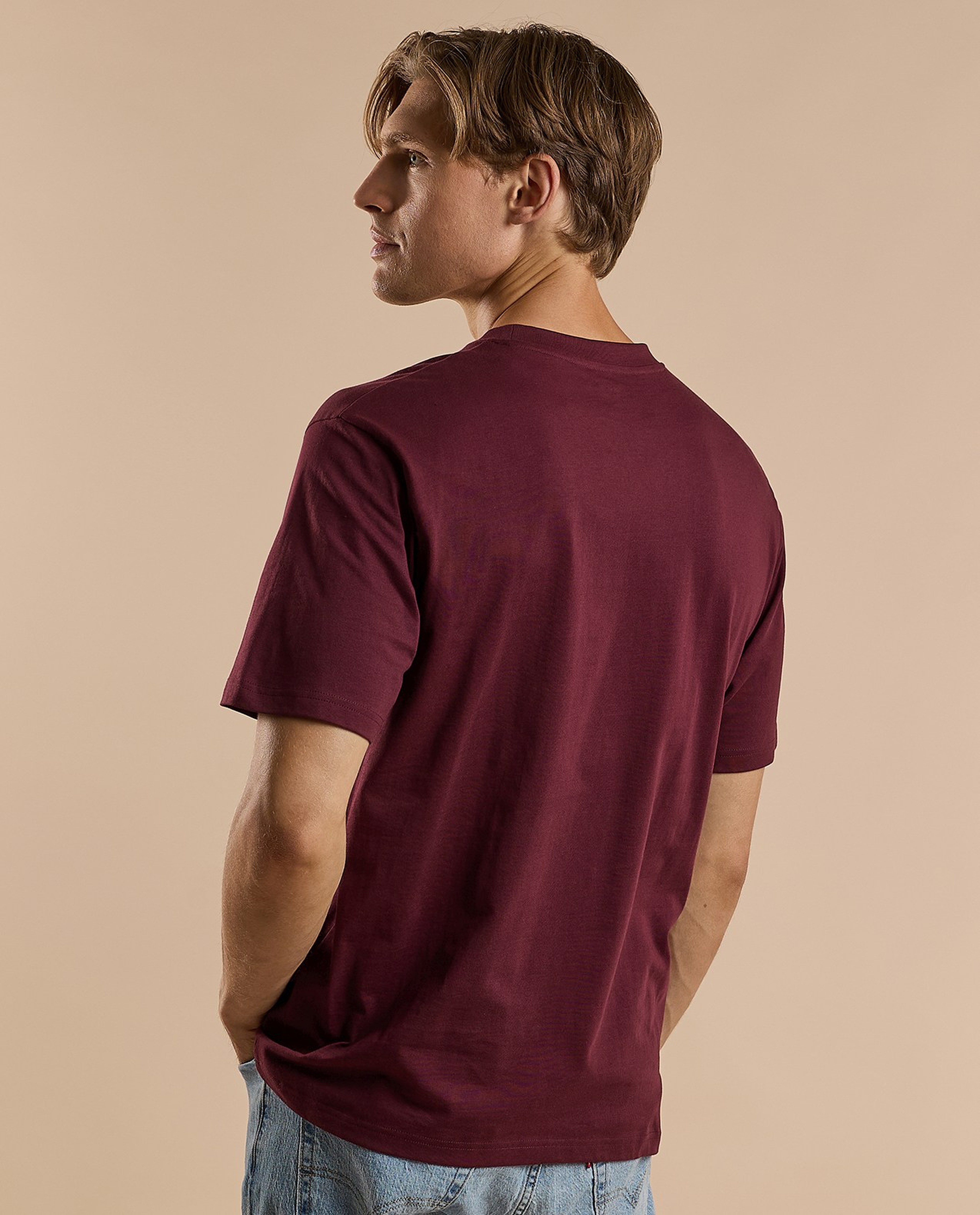 Typography Print T-Shirt with Crew Neck and Short Sleeves