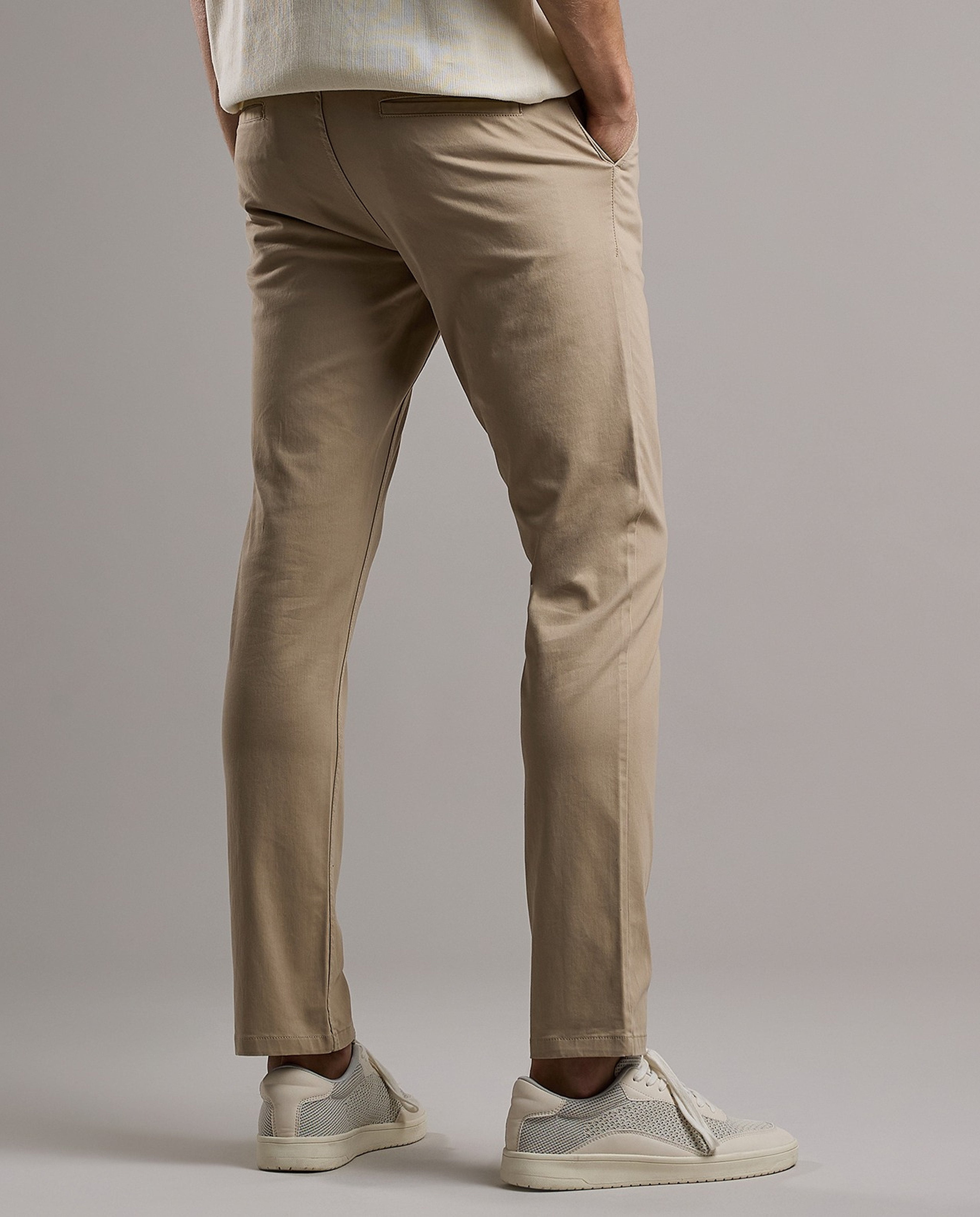 Solid Chinos with Button Closure