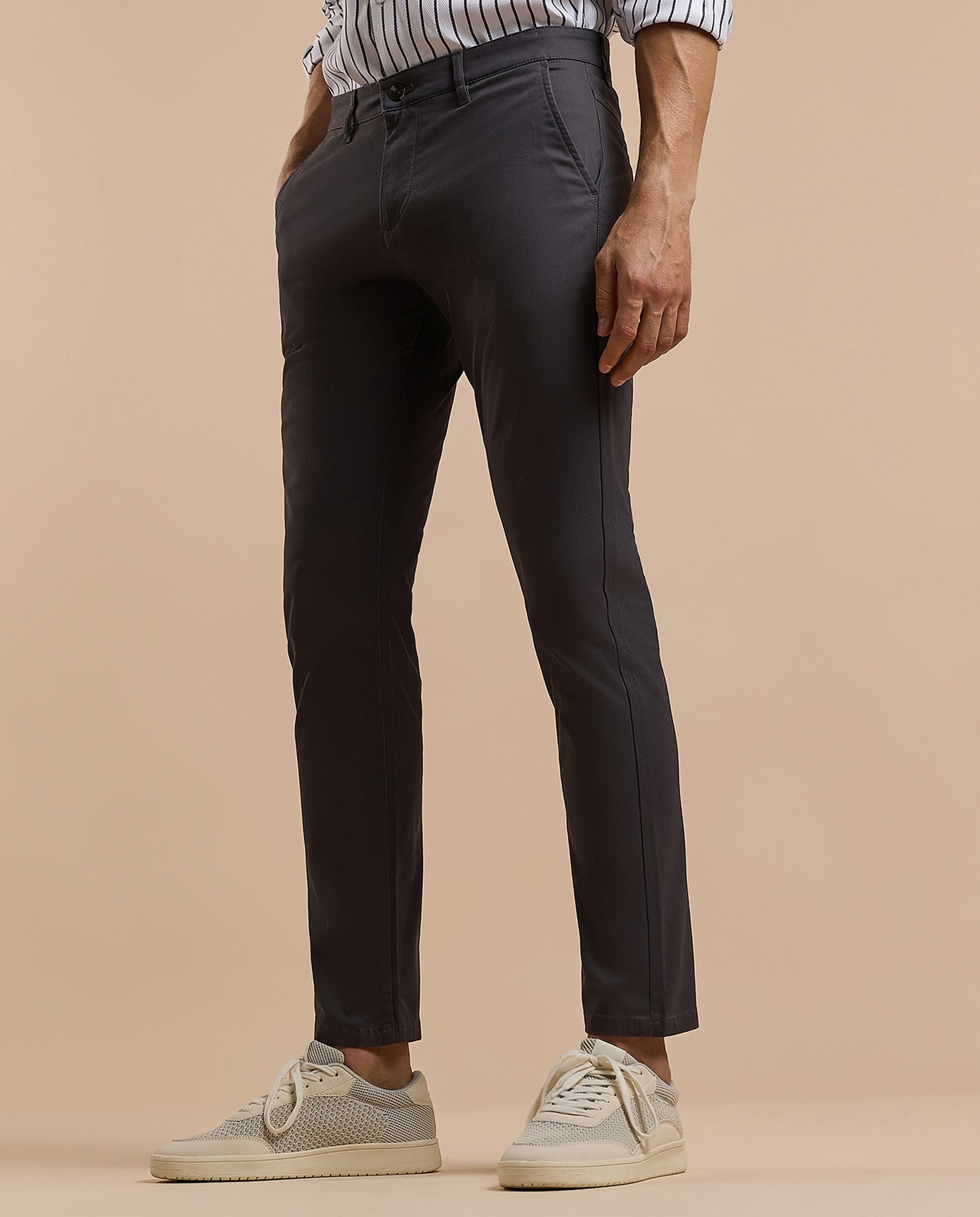 Solid Chinos with Button Closure