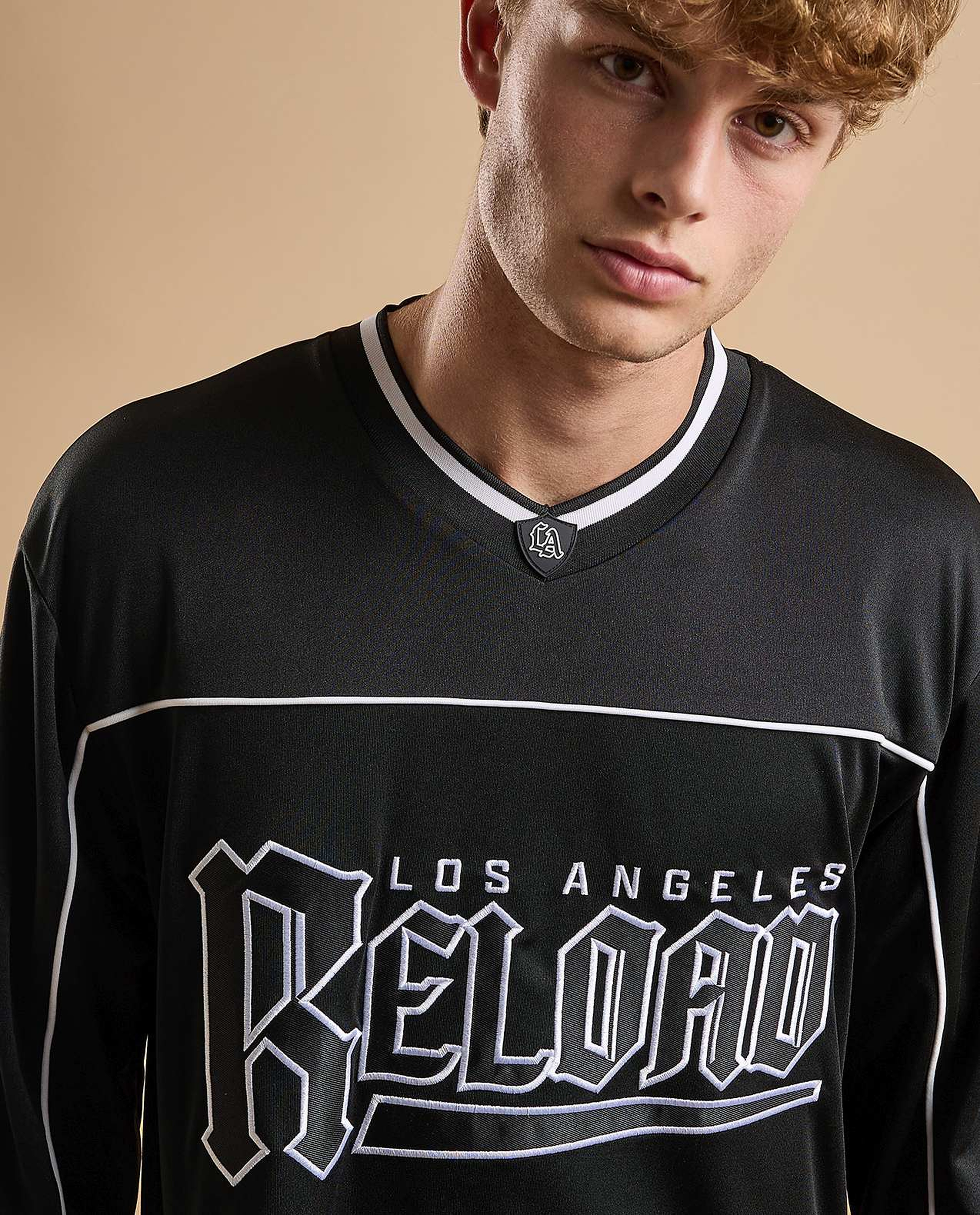 Typography Print T-Shirt with V-Neck and Short Sleeves