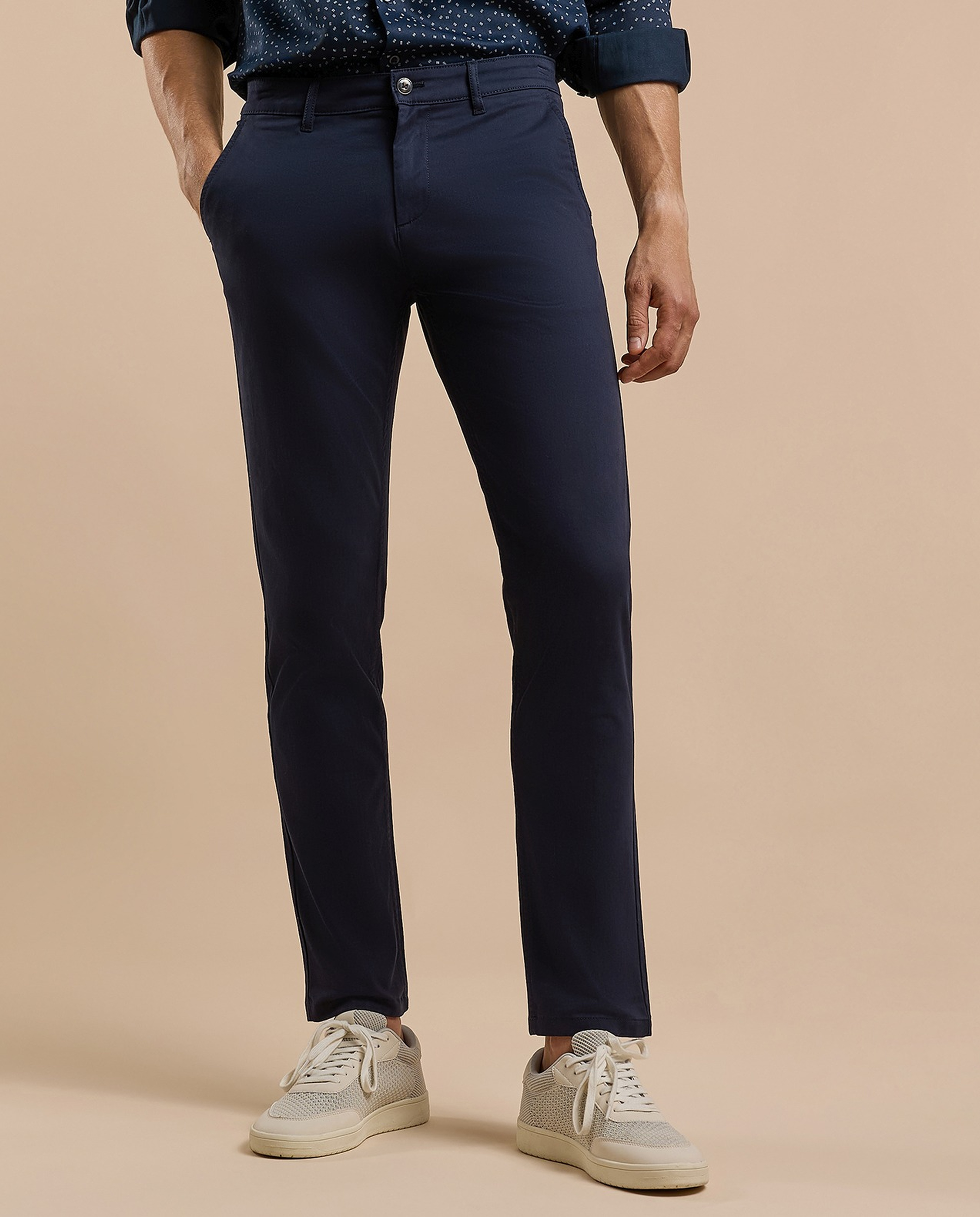Solid Chinos with Button Closure