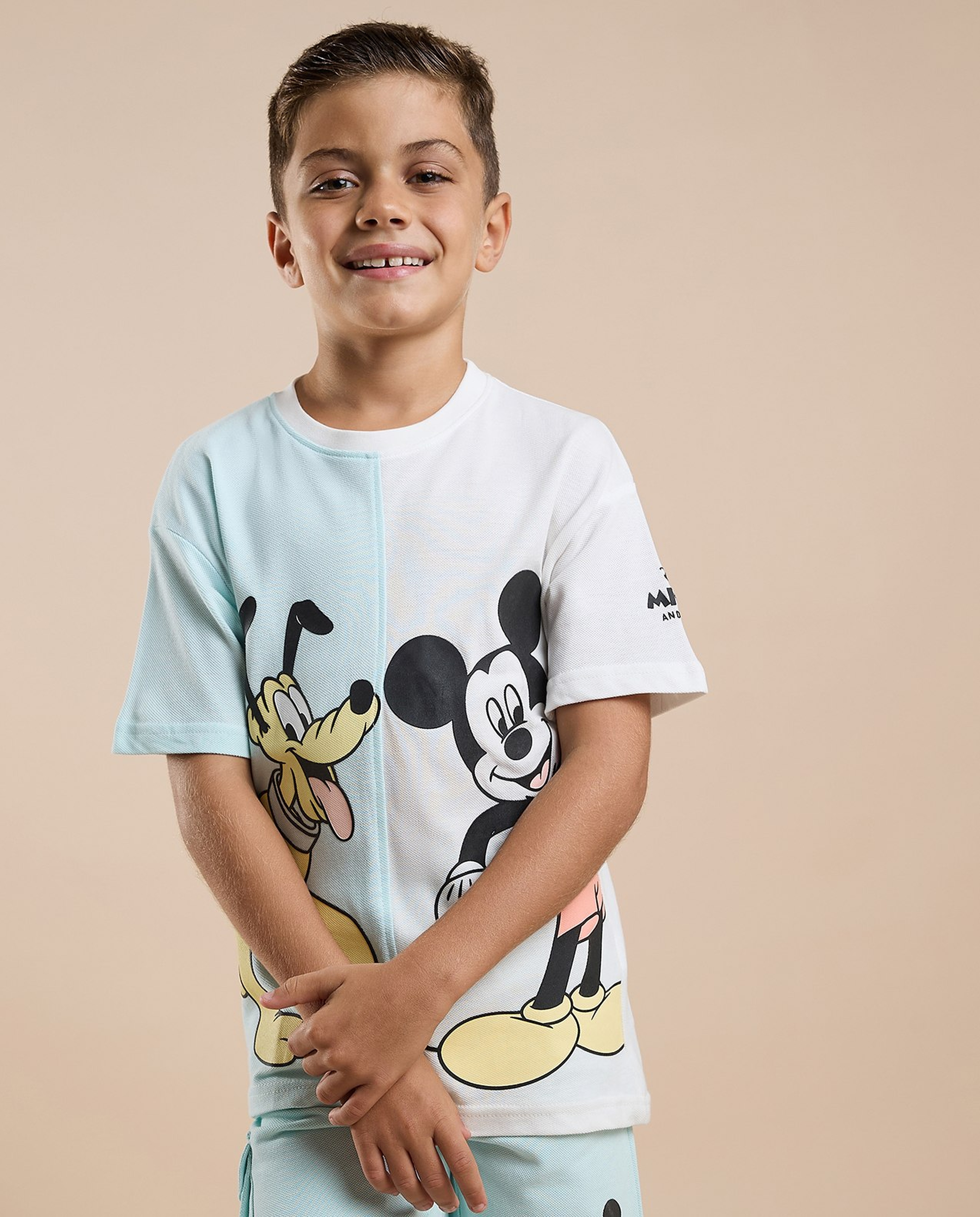 Mickey Mouse Print T-Shirt with Crew Neck and Short Sleeves