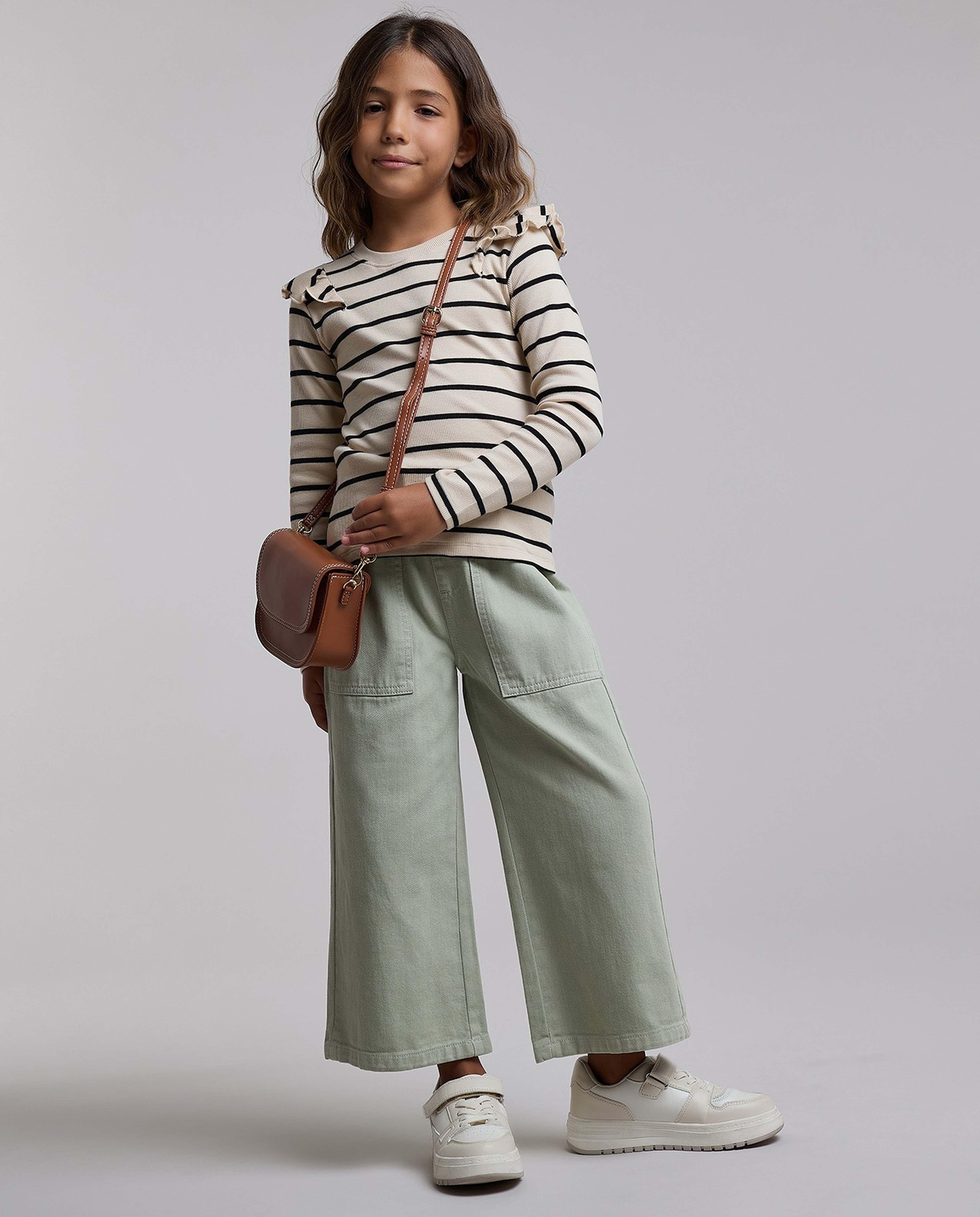 Solid Wide Leg Pants with Button Closure