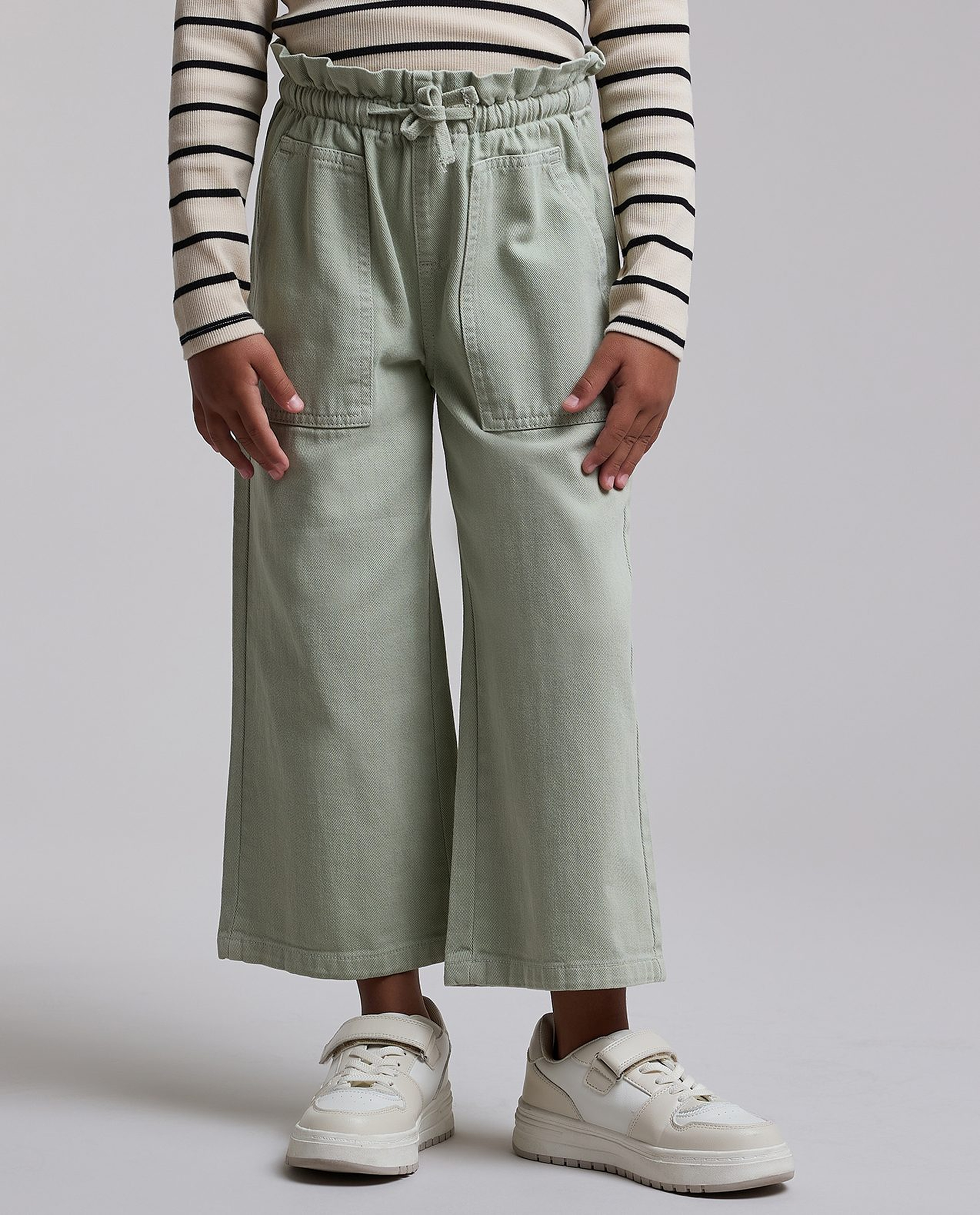 Solid Wide Leg Pants with Button Closure