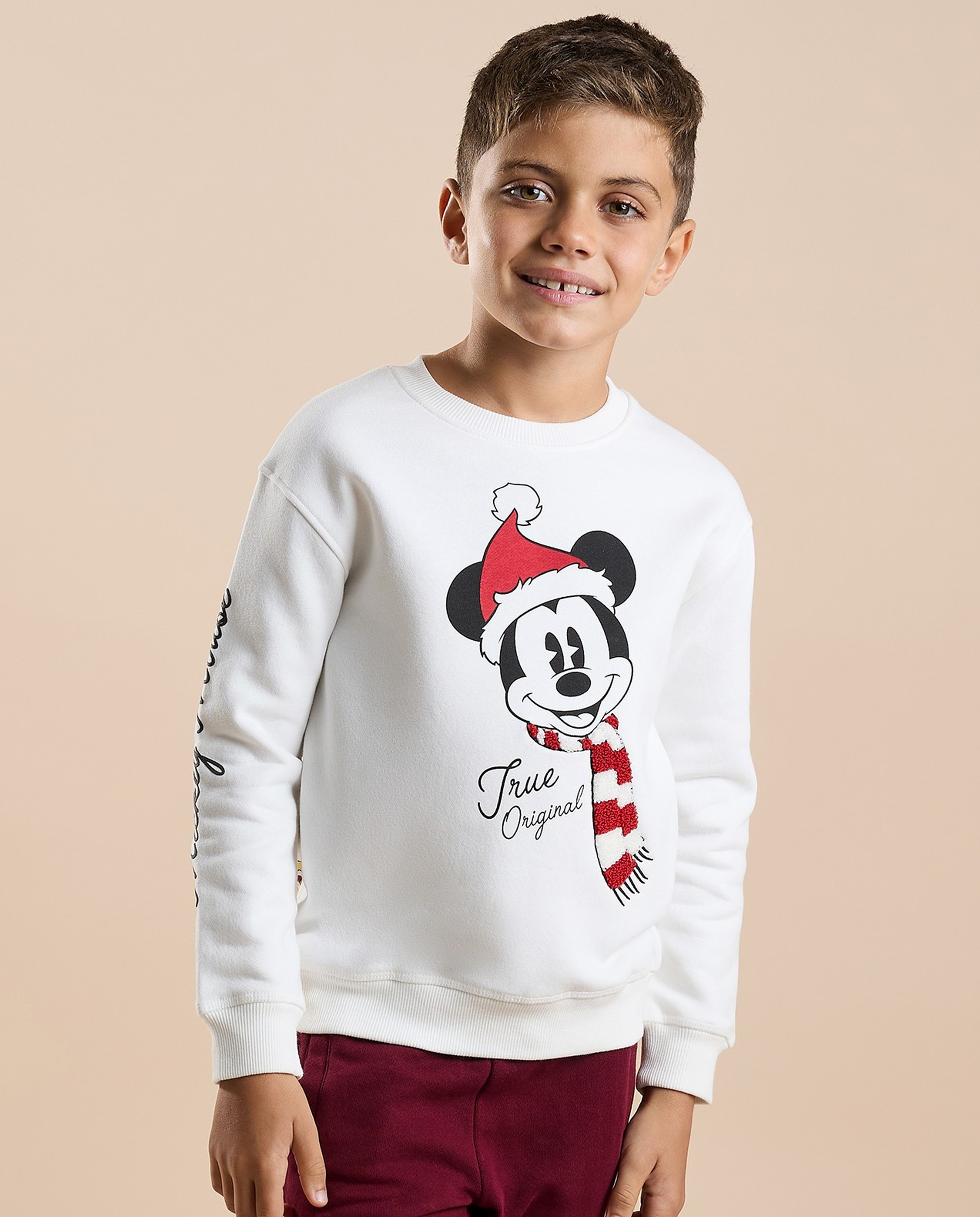 Mickey Mouse Print Sweatshirt with Crew Neck and Long Sleeves
