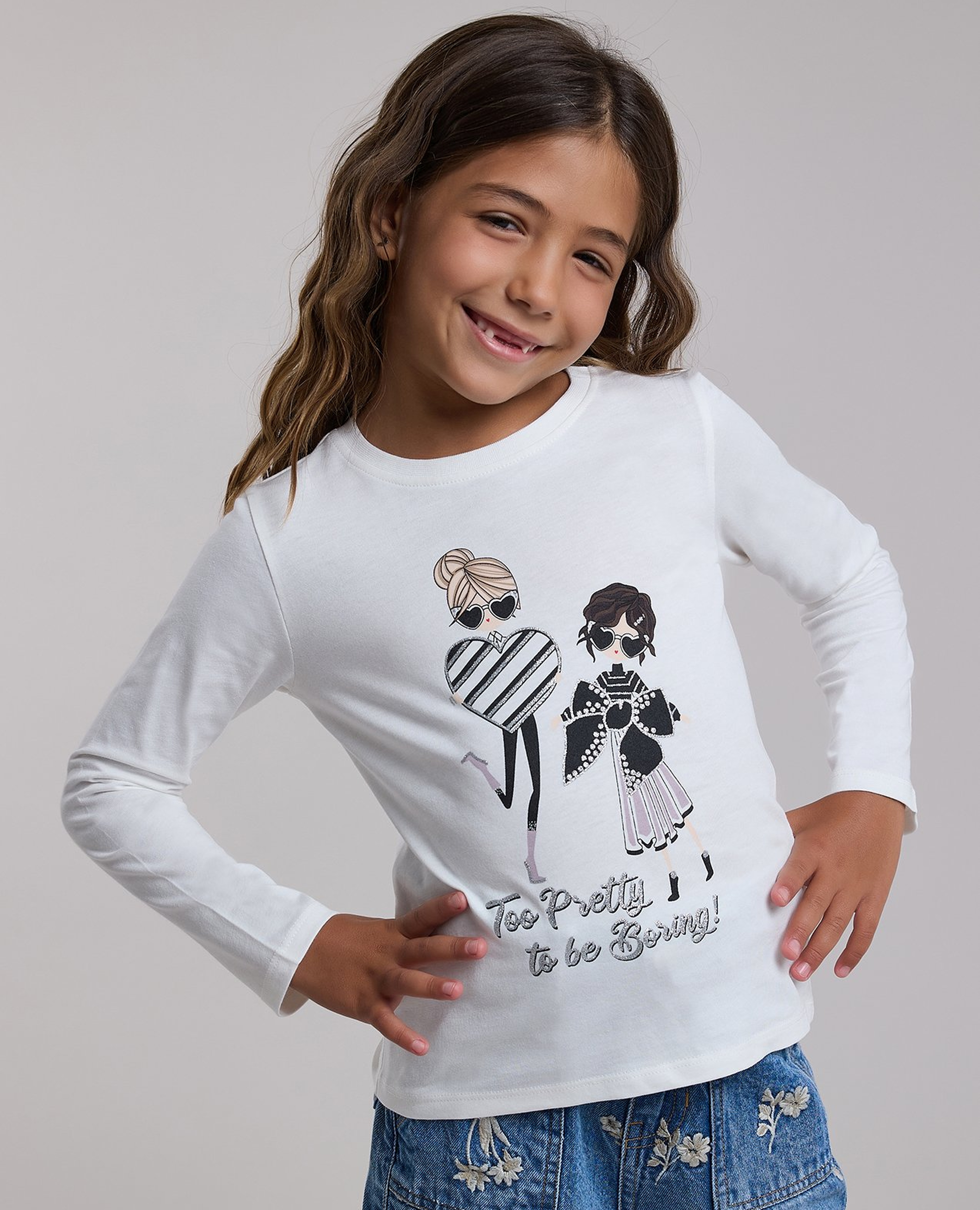 تيشيرت برقبة مستديرة وكم طويل