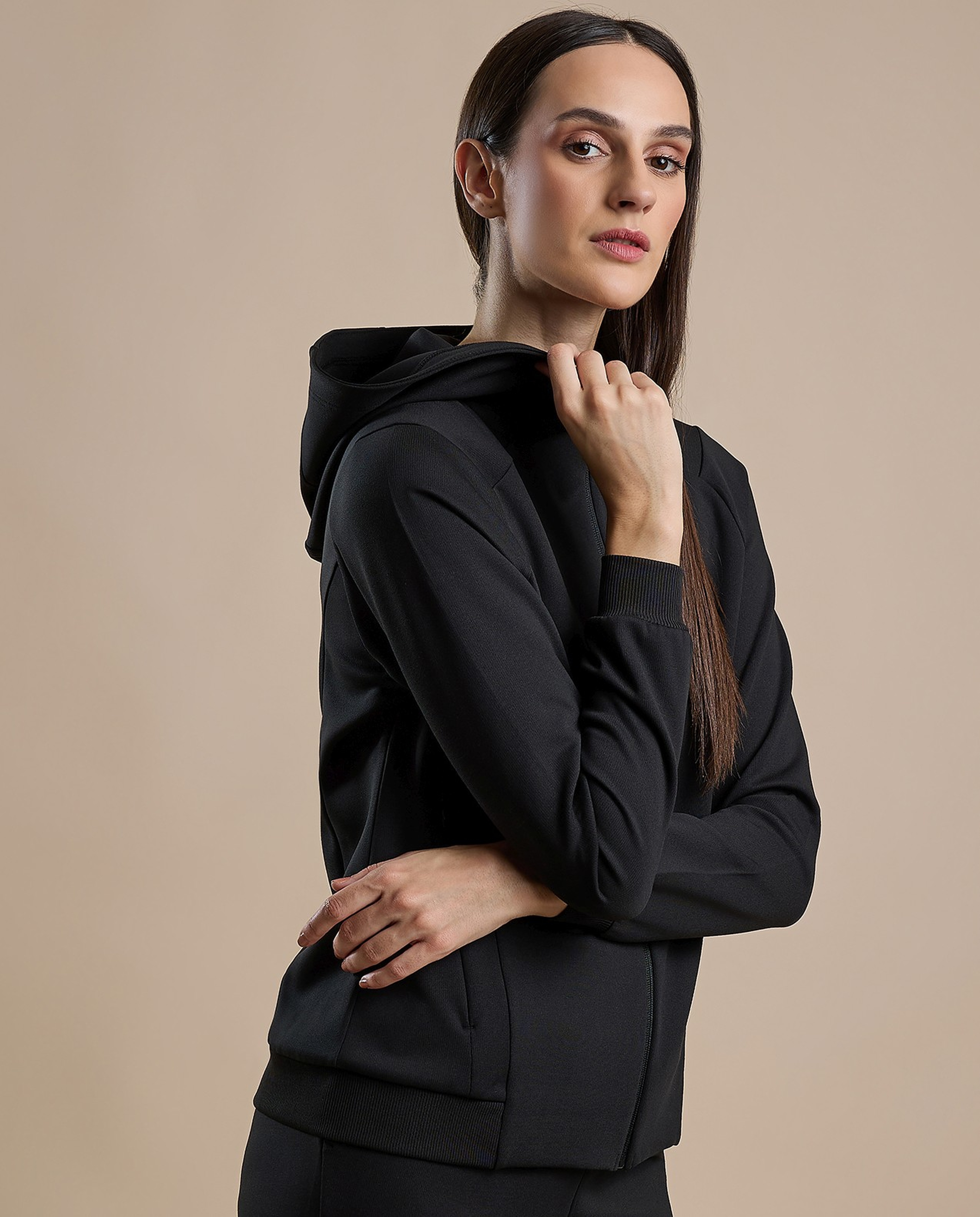 Solid Active Jacket with Zipper Closure