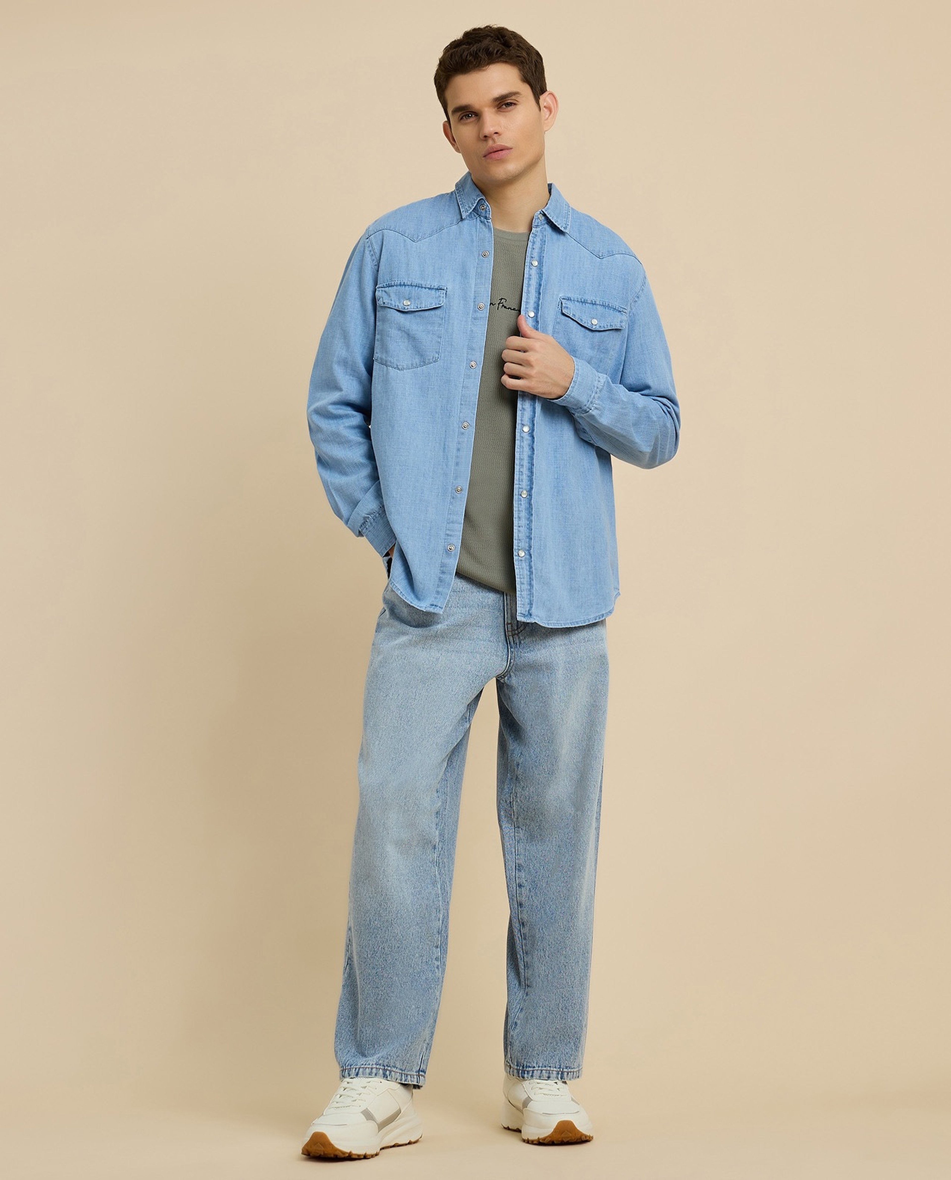 Faded Denim Shirt with Classic Collar and Long Sleeves