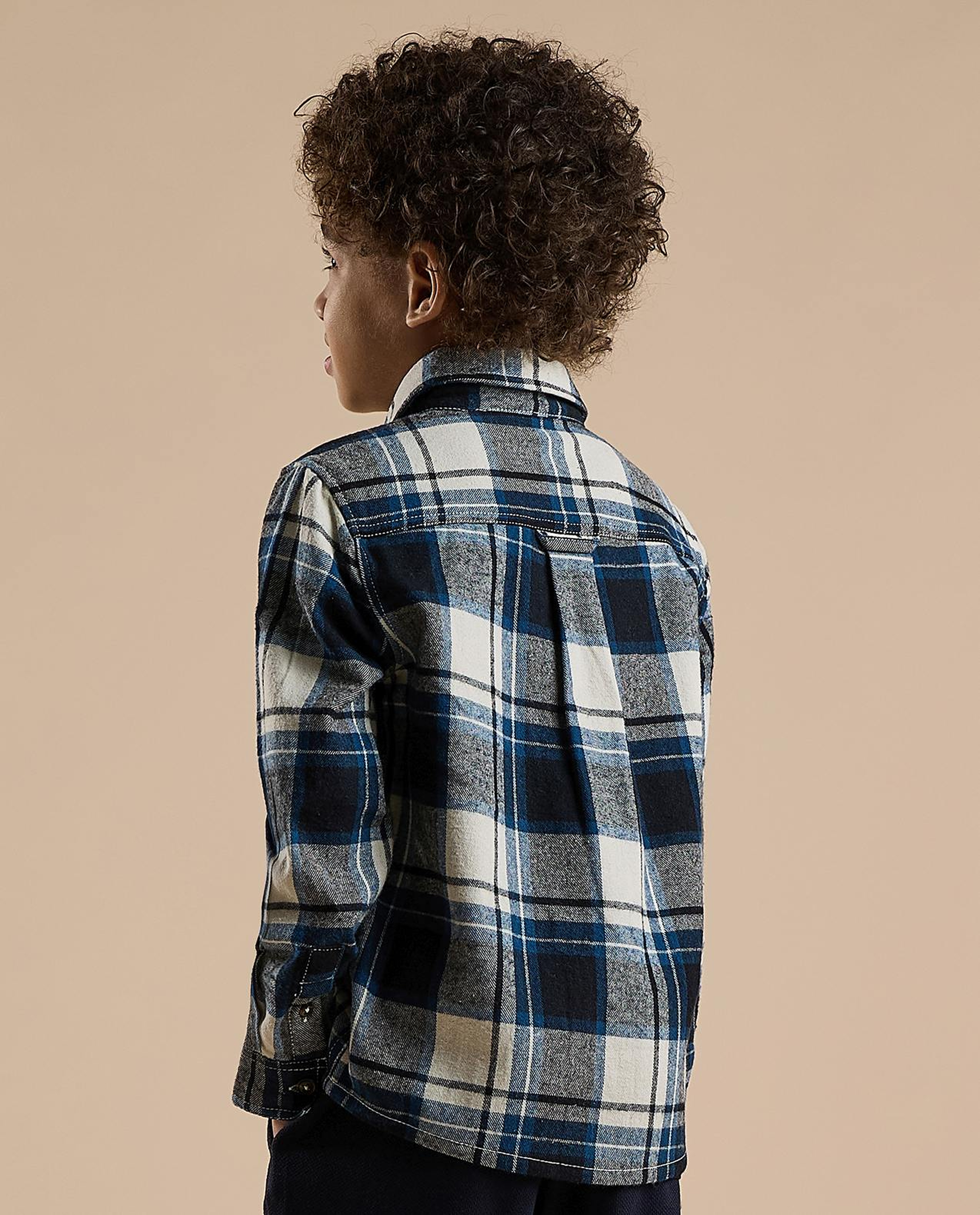 Plaid Shirt with Classic  Collar and Long Sleeves