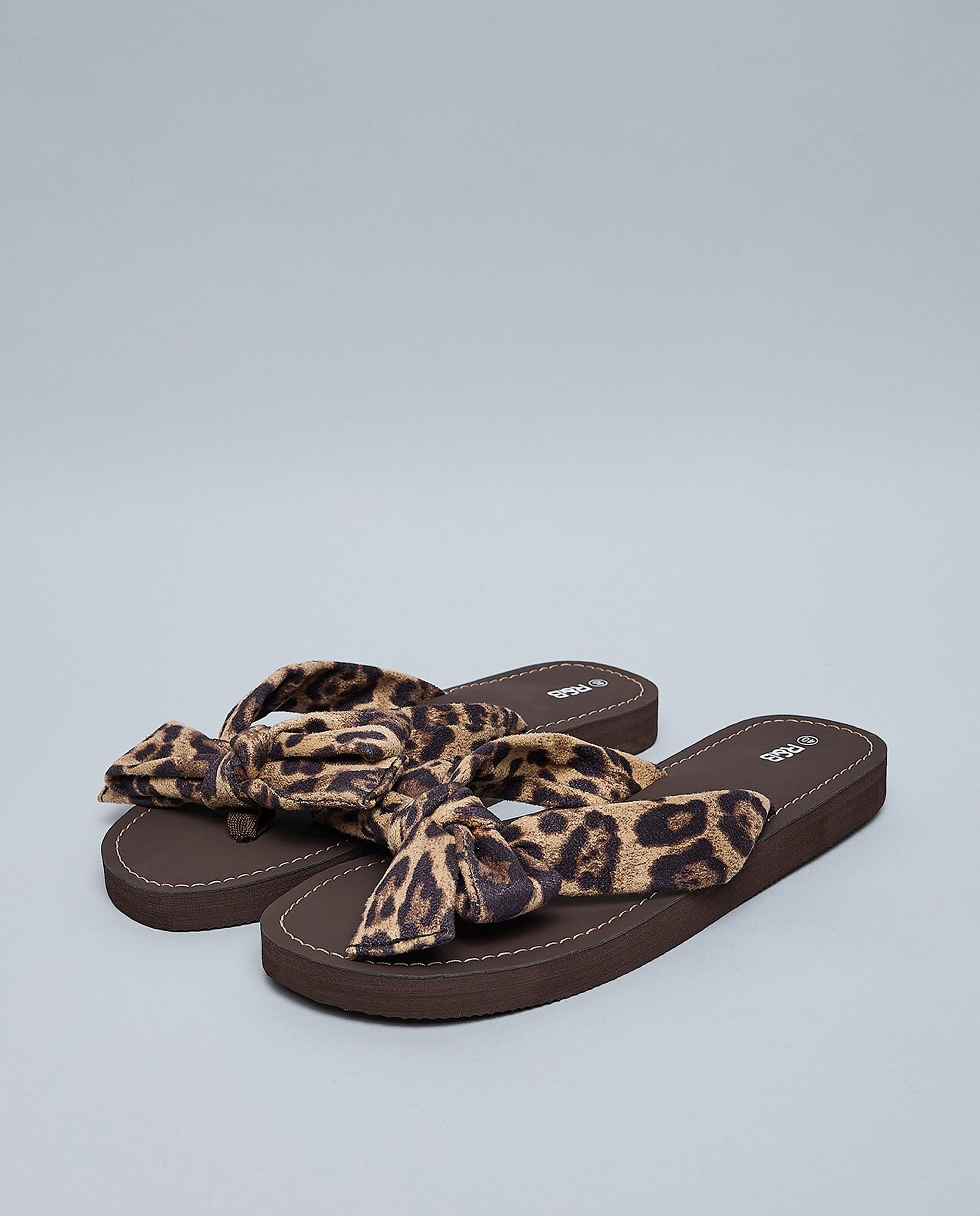 Leopard Printed Bow Detail Flat Sandals