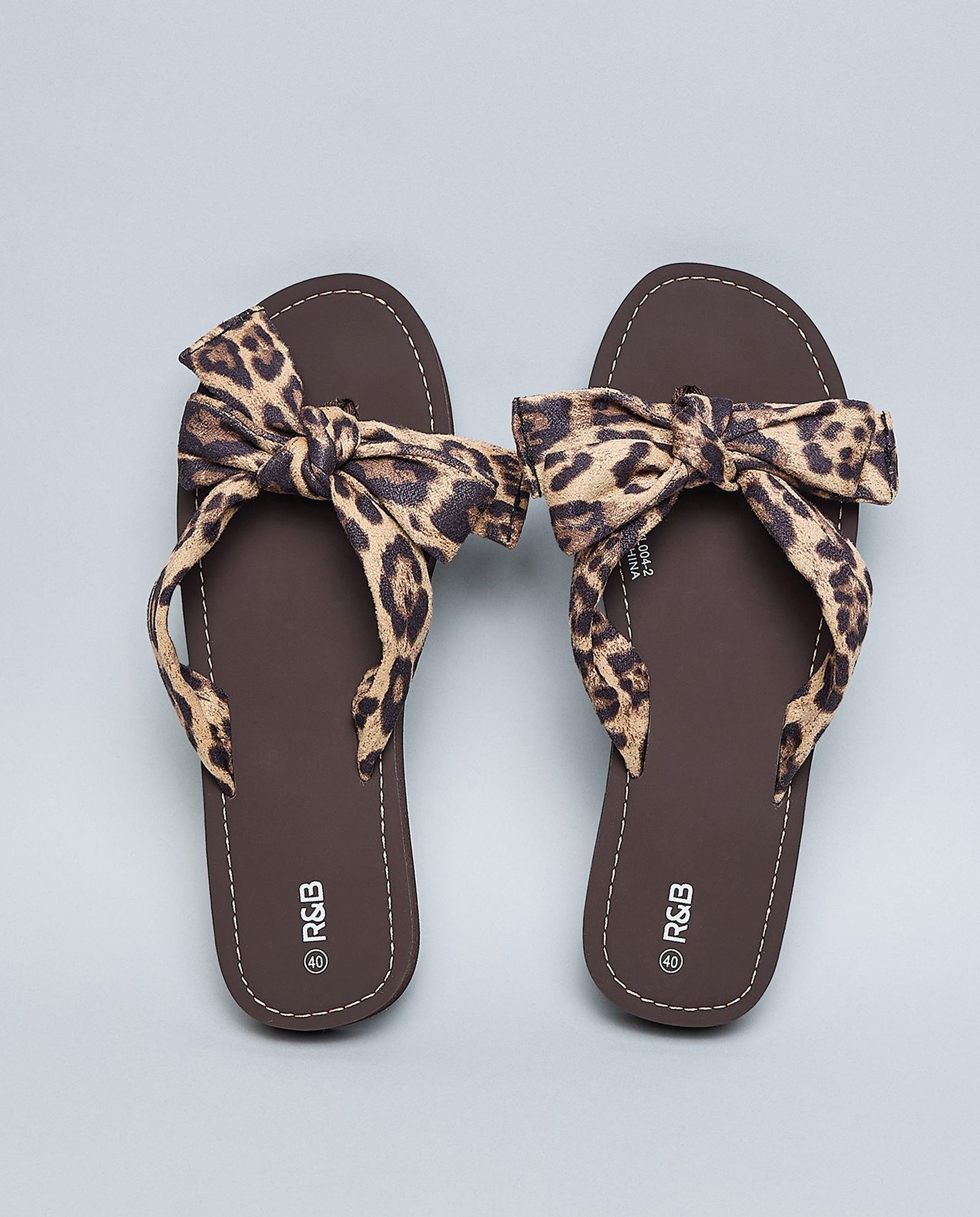 Leopard Printed Bow Detail Flat Sandals
