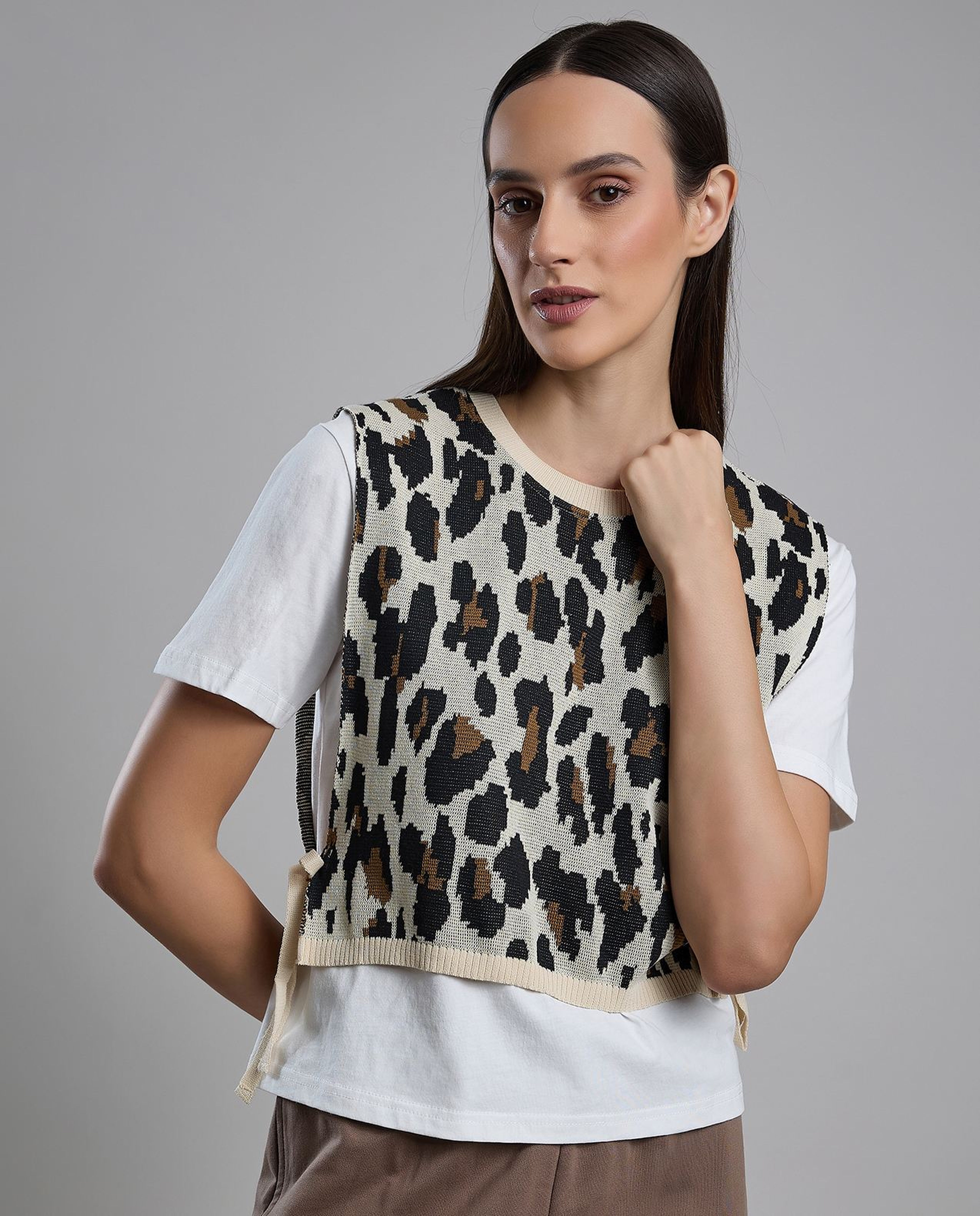Animal Patterned Layered Top with Crew Neck and Short Sleeves