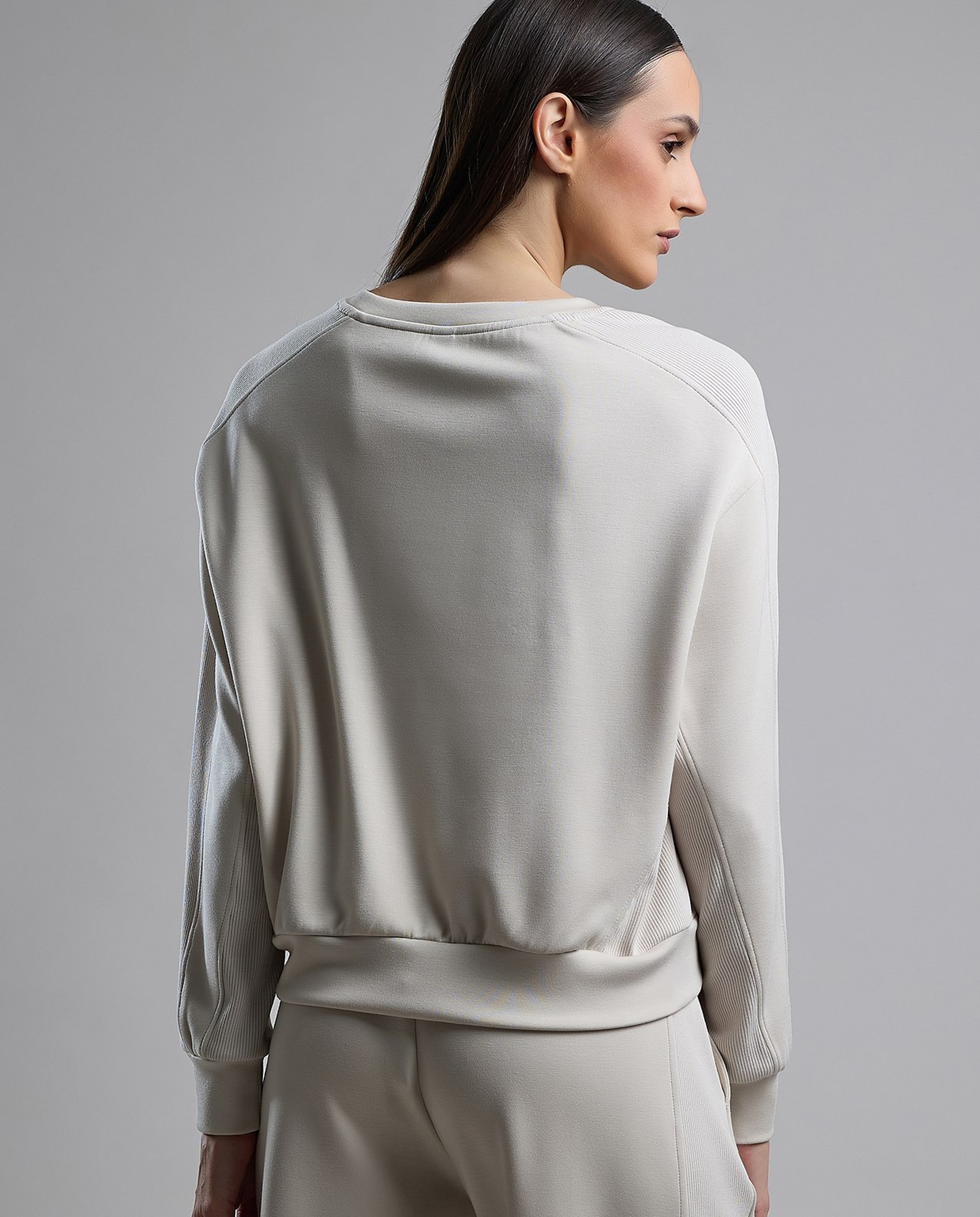 Solid Sweatshirt with Crew Neck and Long Sleeves