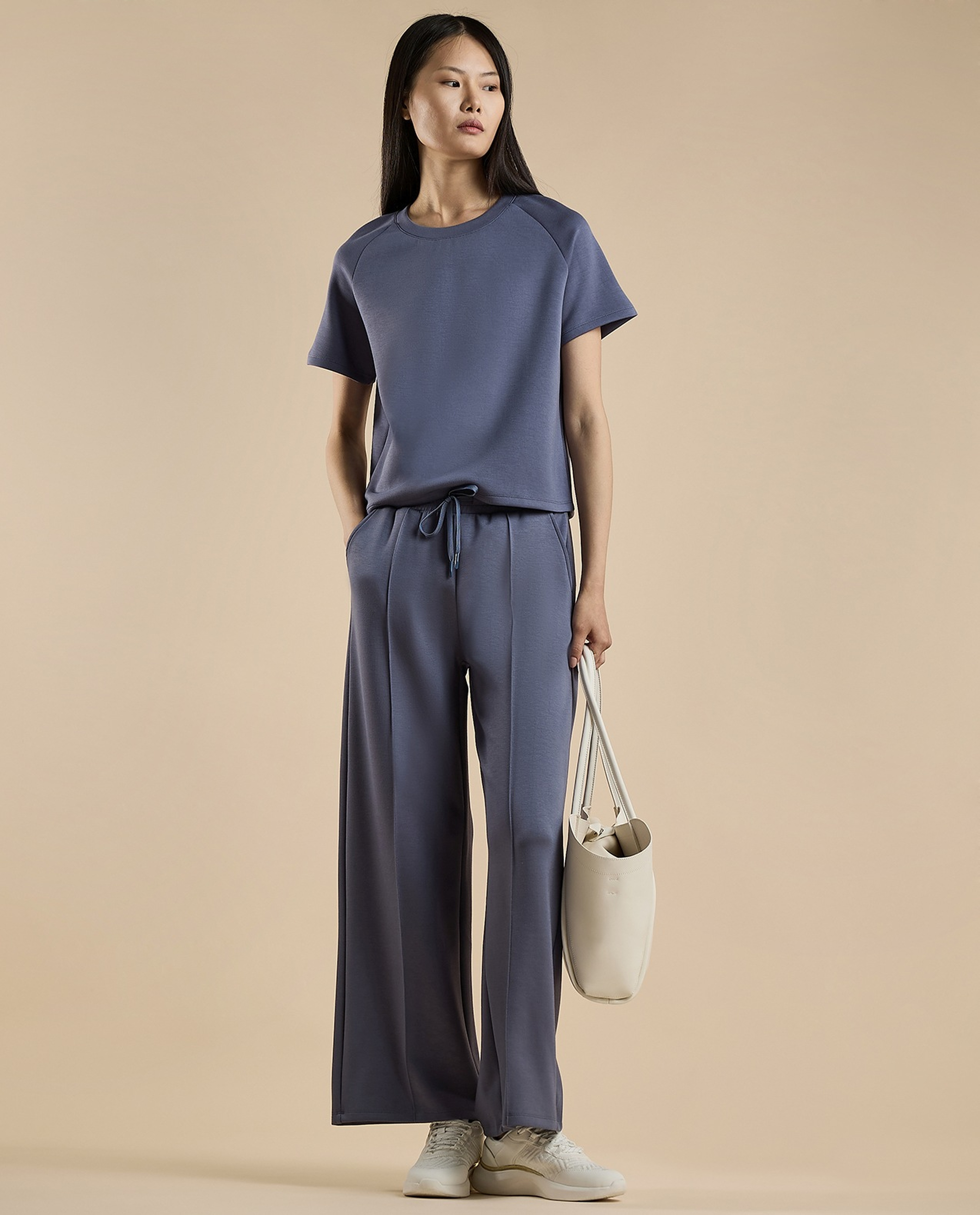 Solid T-Shirt with Crew Neck and Raglan Sleeves