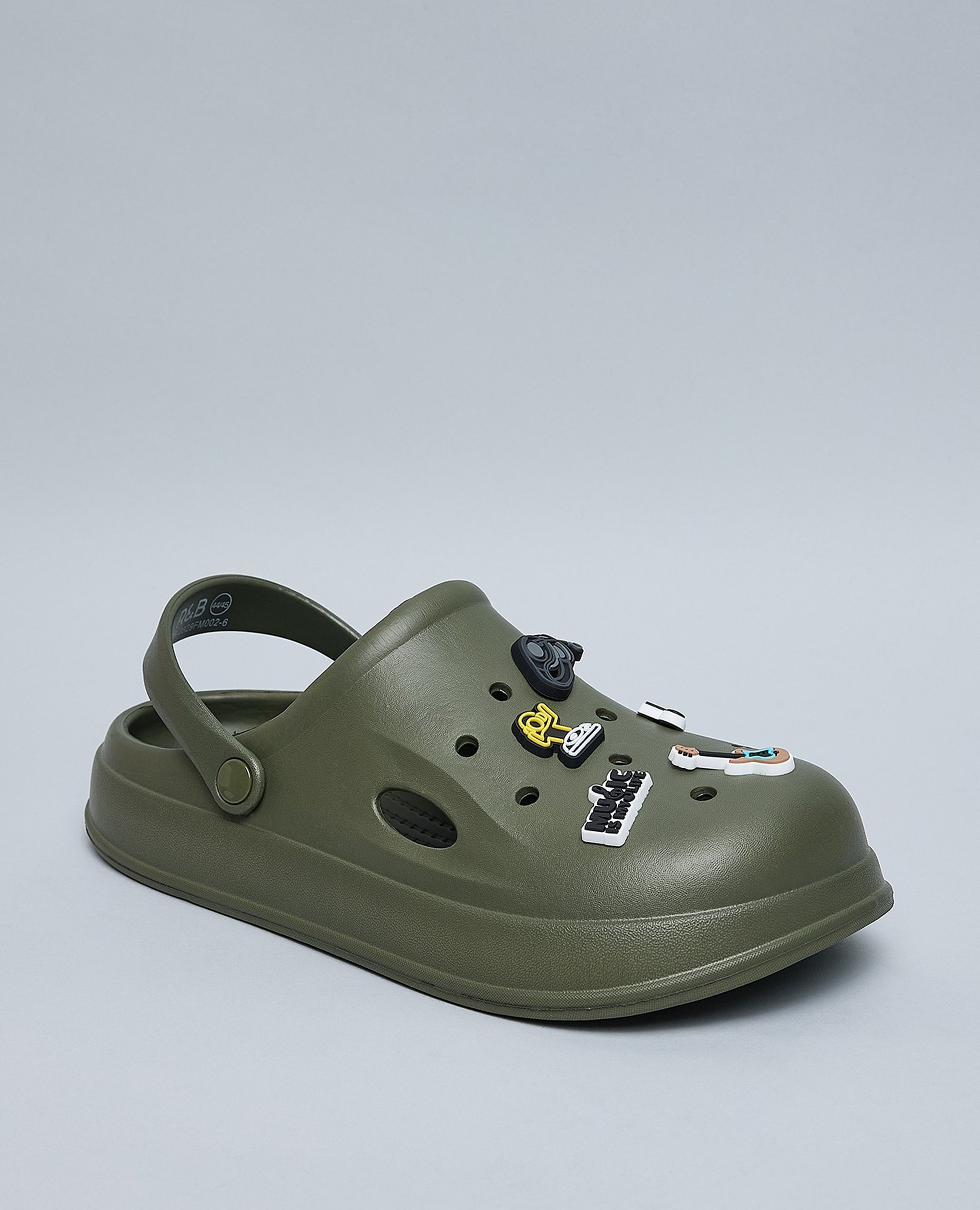 كلوغ بحزام خلفي