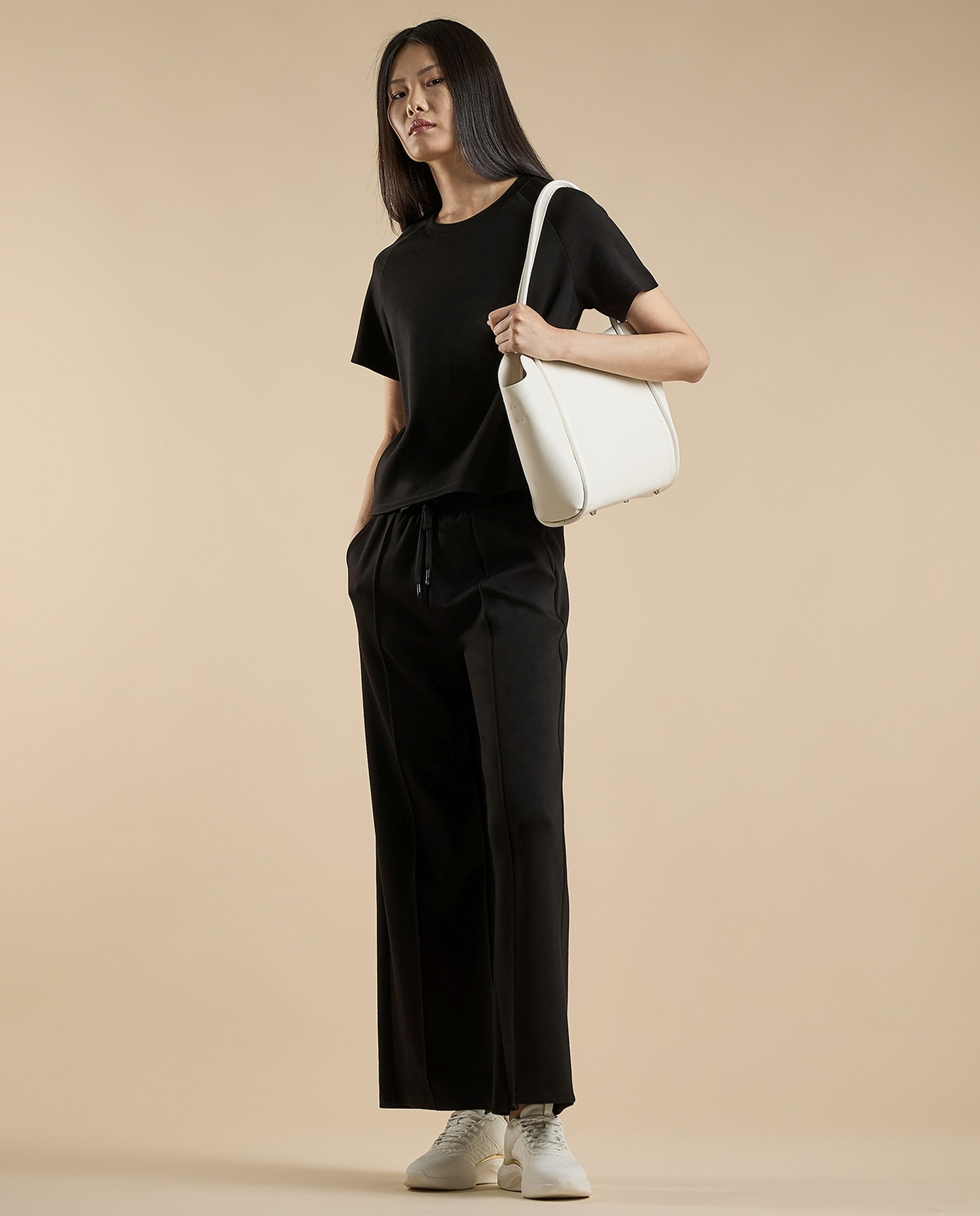 Solid T-Shirt with Crew Neck and Raglan Sleeves