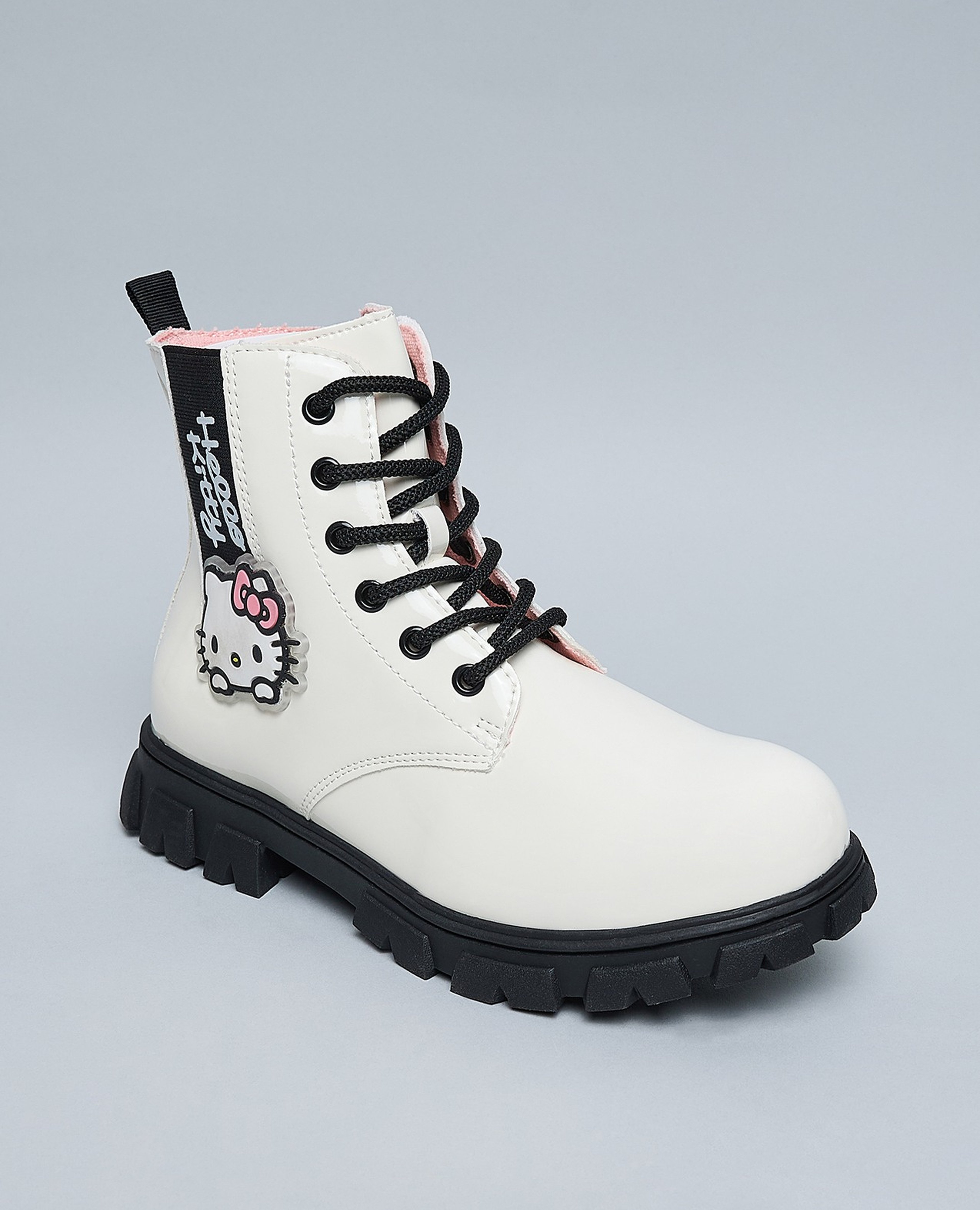 بوت قصير هالو كيتي برباط
