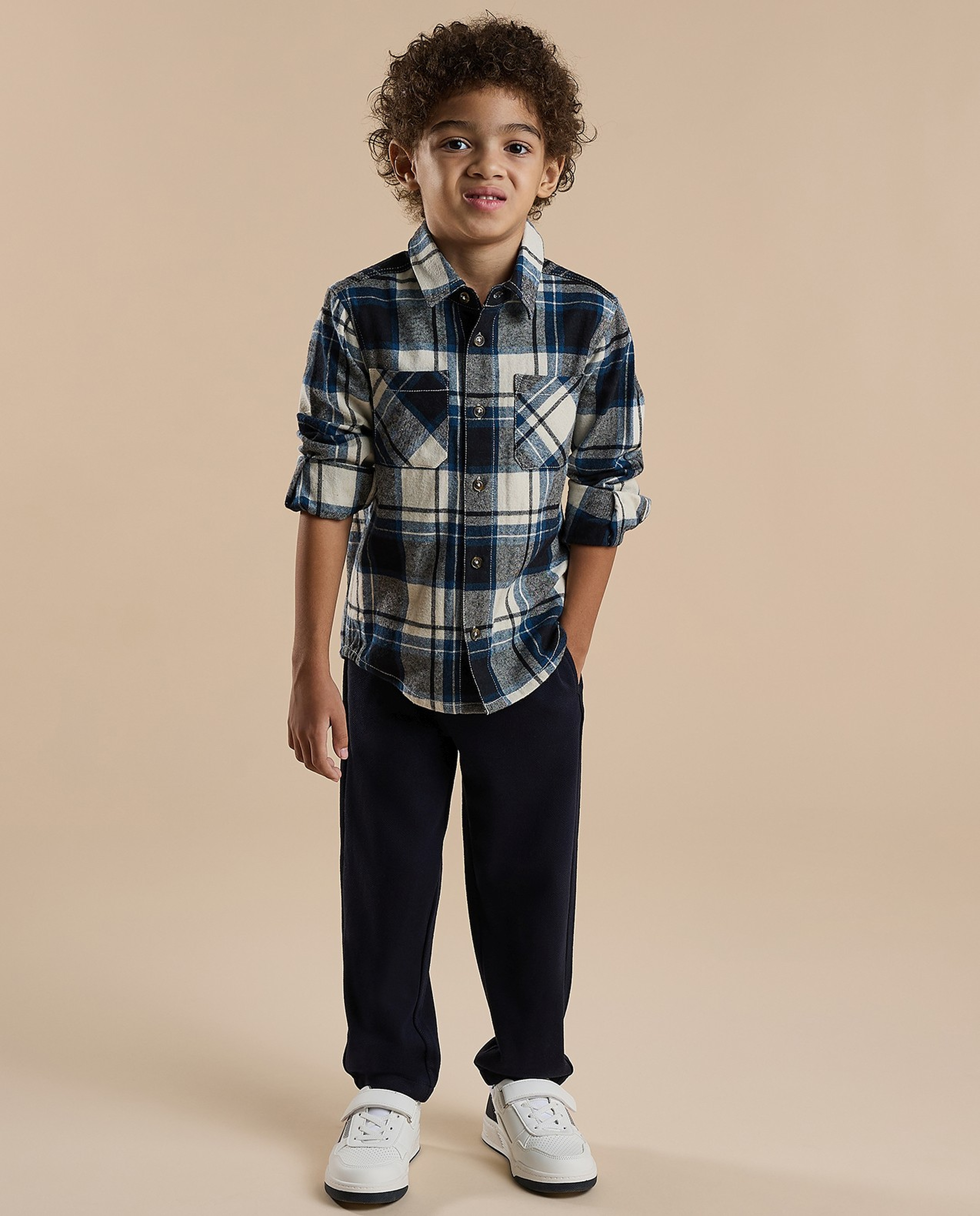 Plaid Shirt with Classic  Collar and Long Sleeves