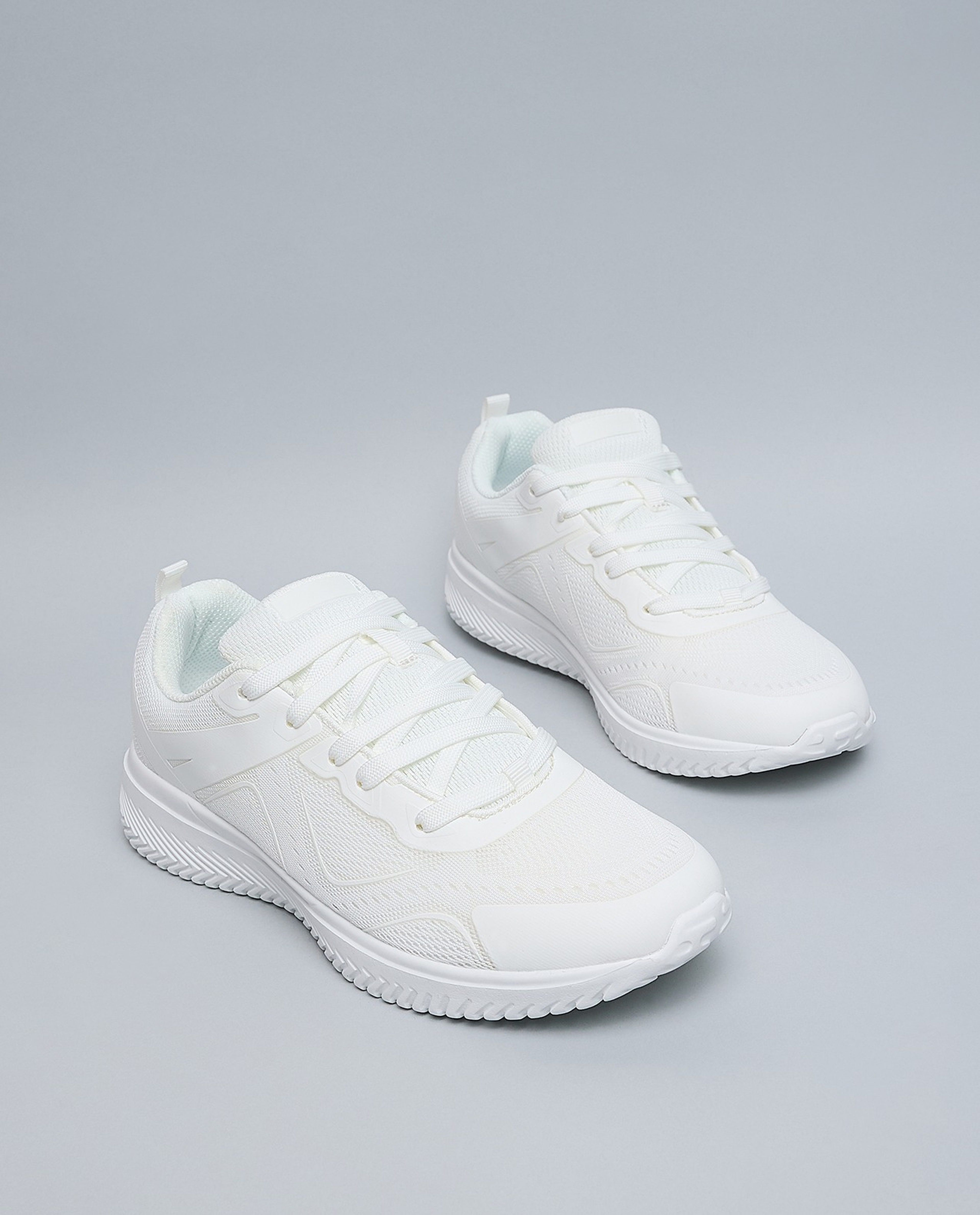 Knitted Lace Up Sports Shoes