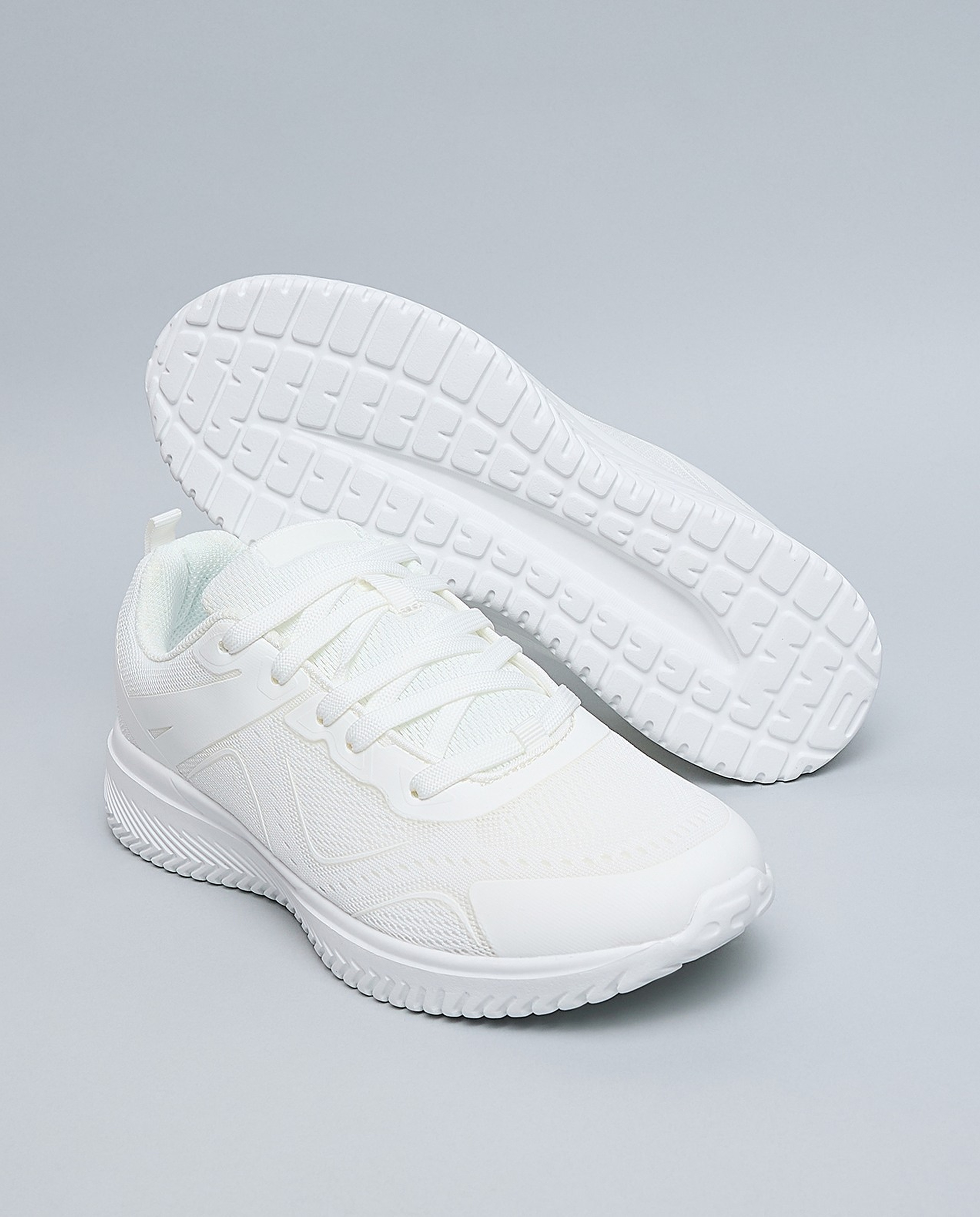 Knitted Lace Up Sports Shoes