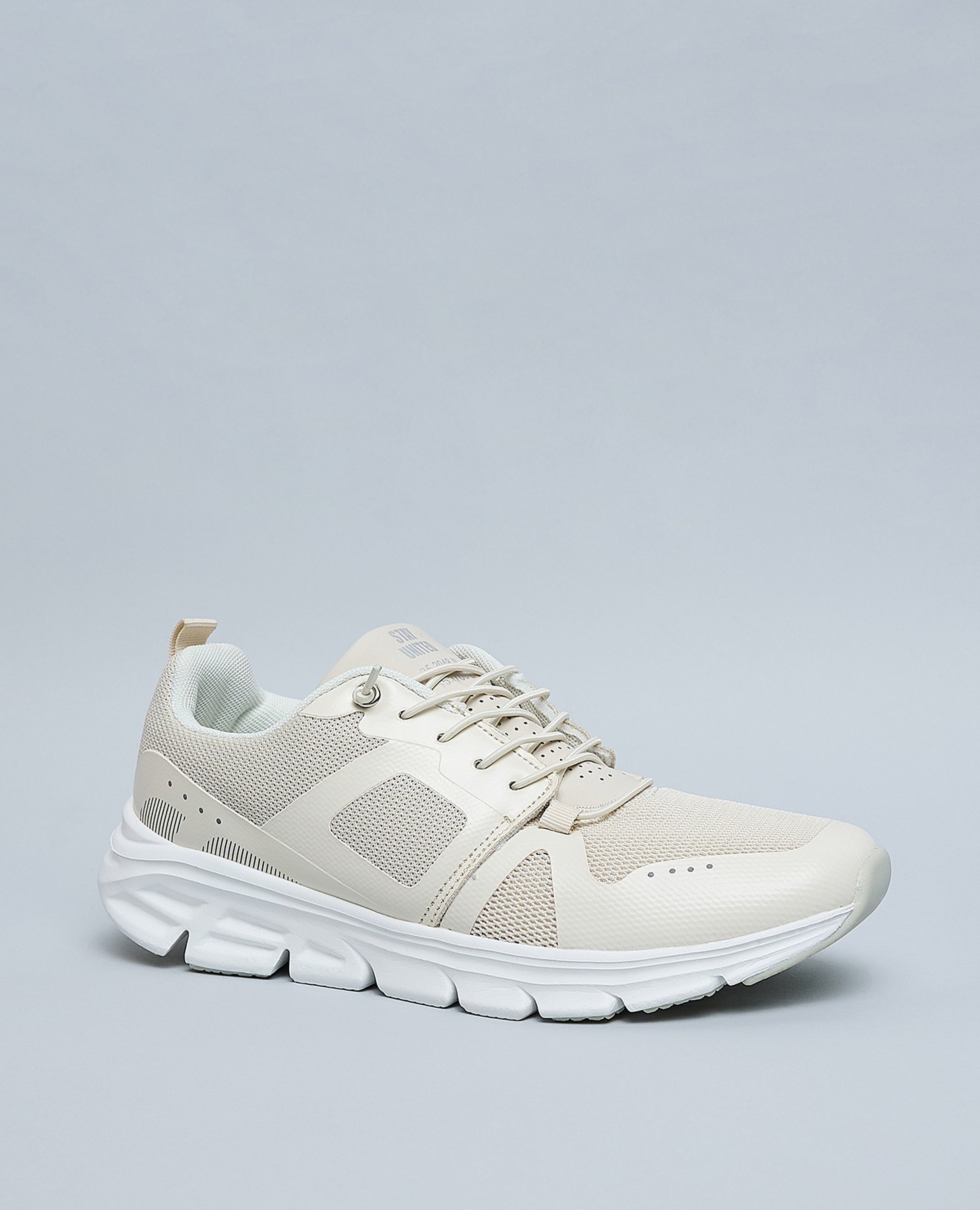 Mesh Detail Lace Up Sports Shoes