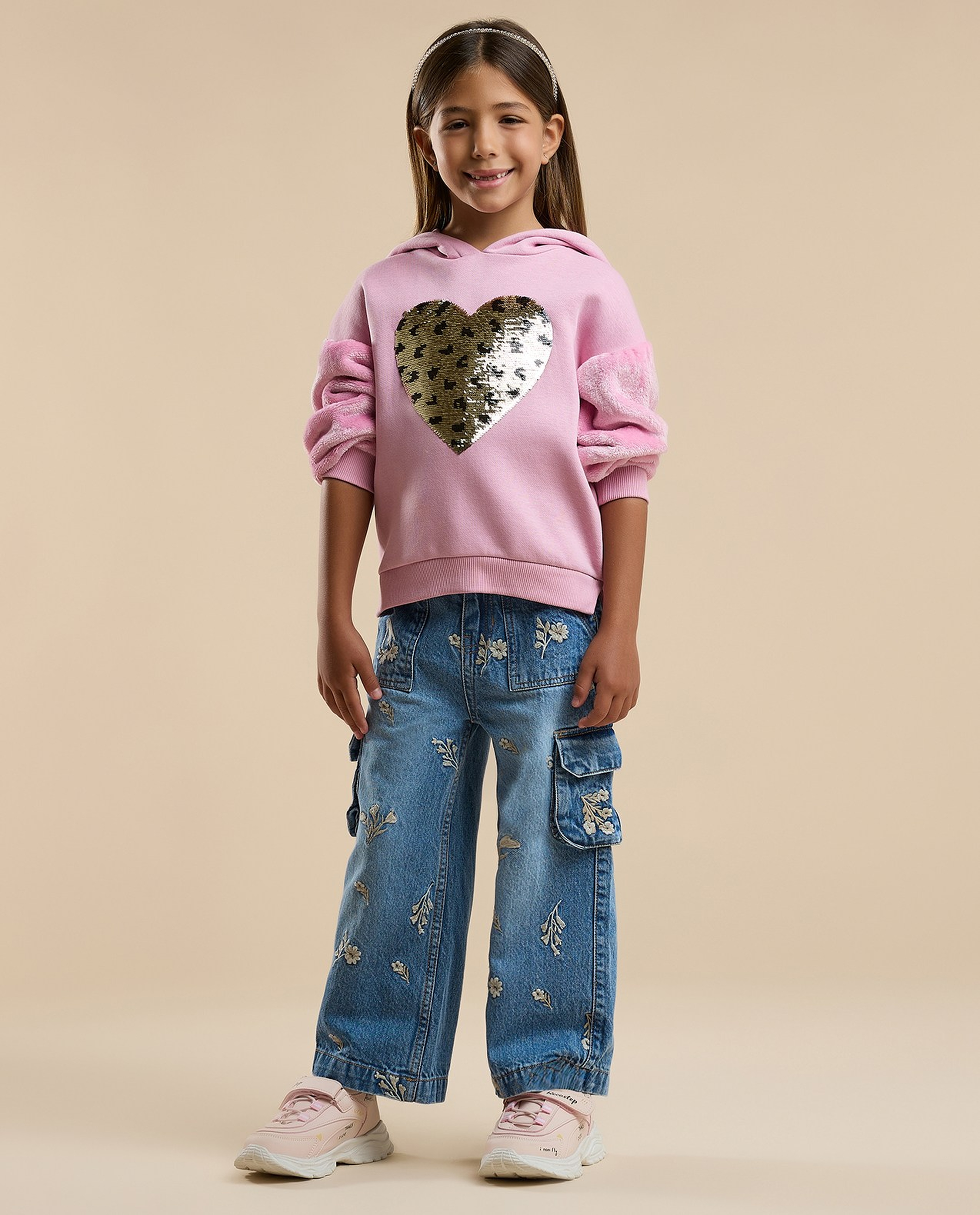 Sequins Detail Hoodie with Long Sleeves