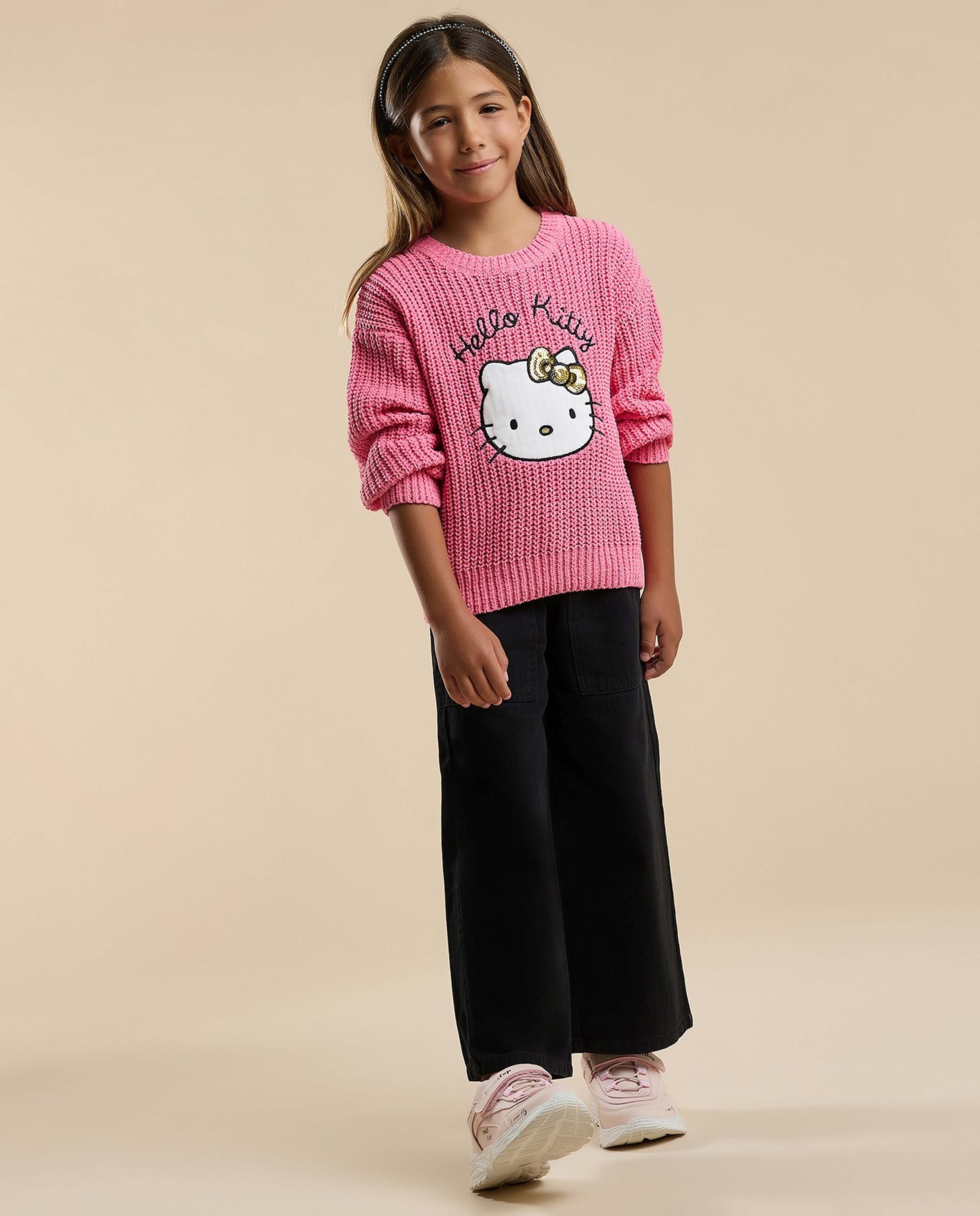 Hello Kitty Appliqued Sweater with Crew Neck and Long Sleeves