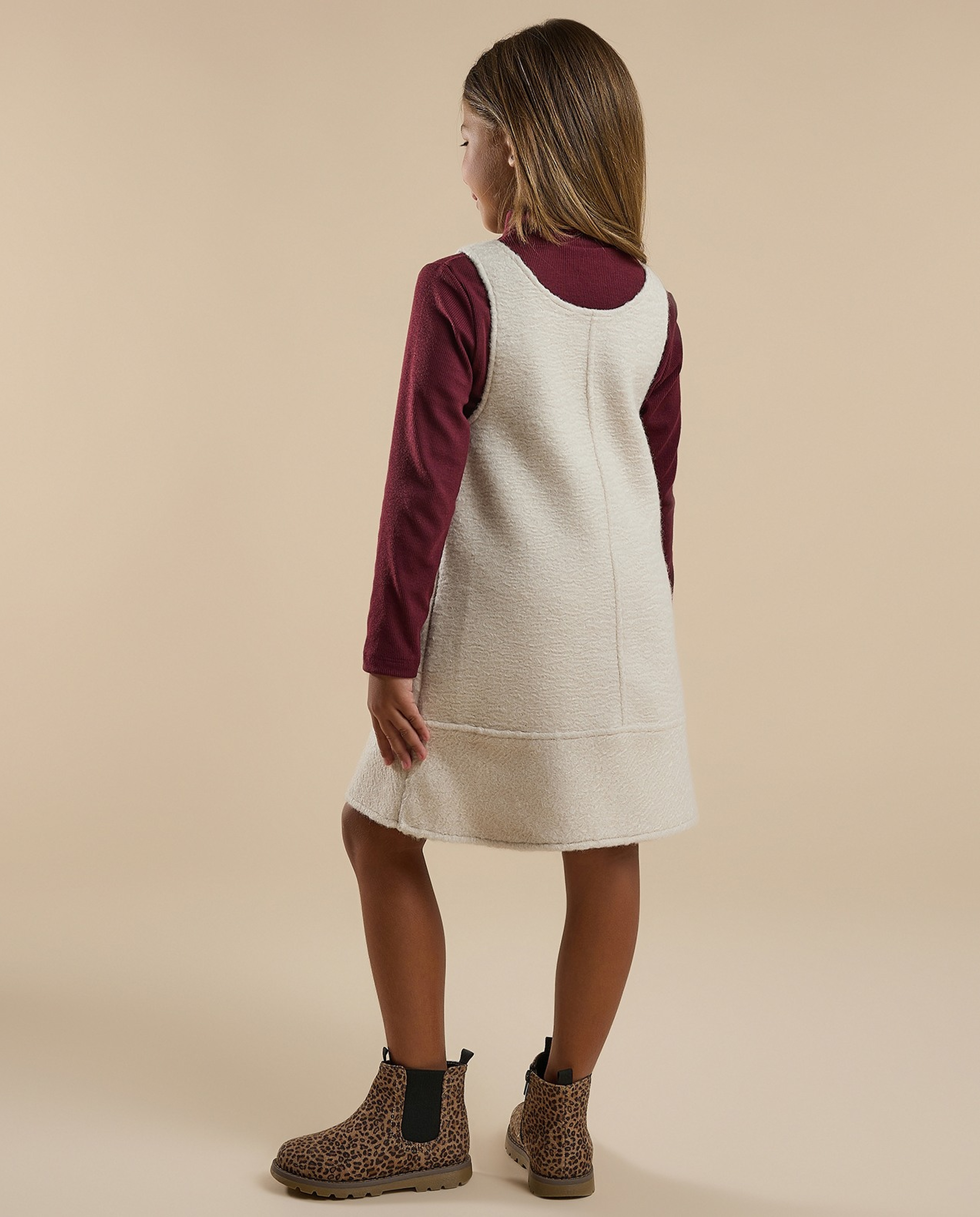 Solid Top and Textured Pinafore Set