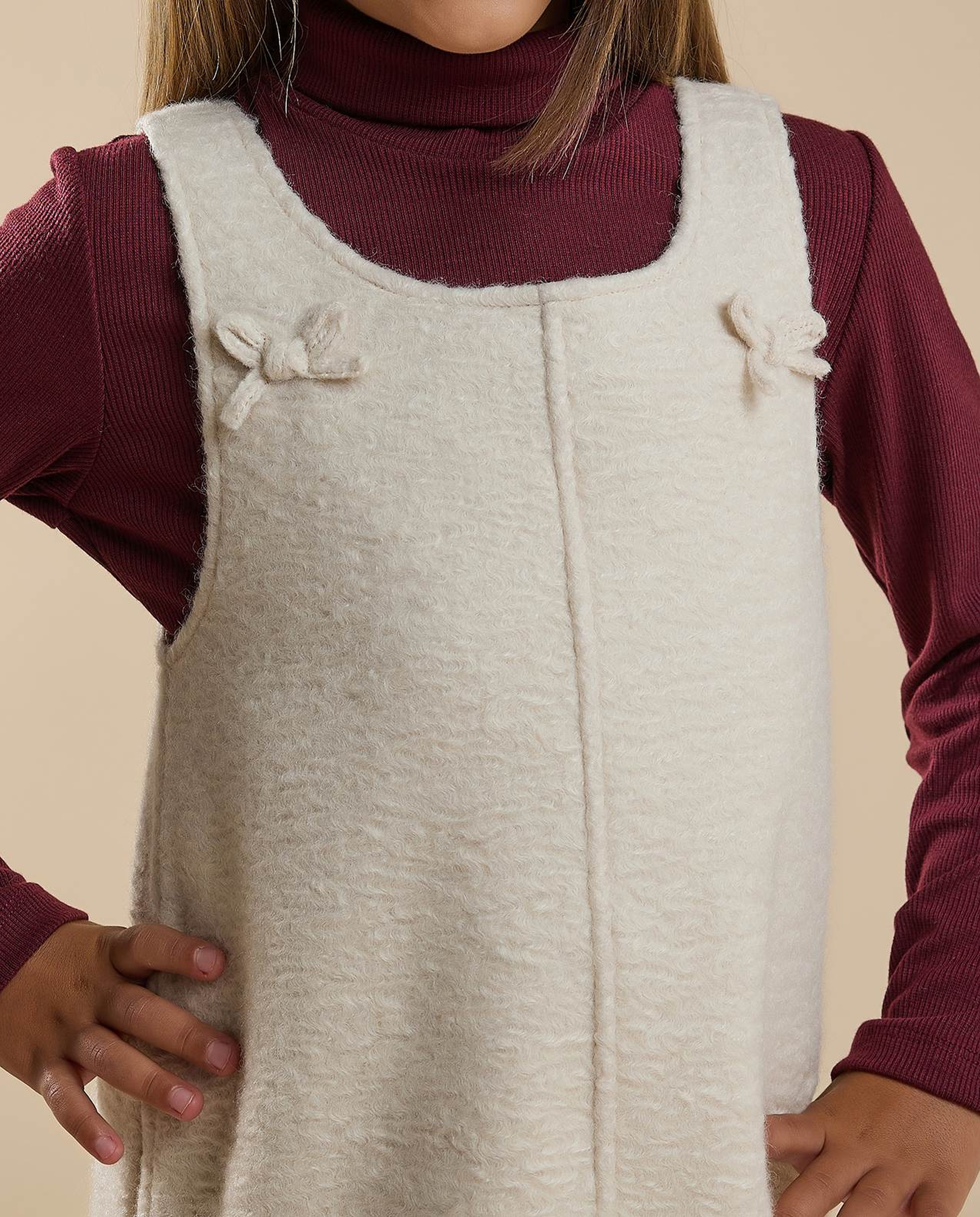 Solid Top and Textured Pinafore Set