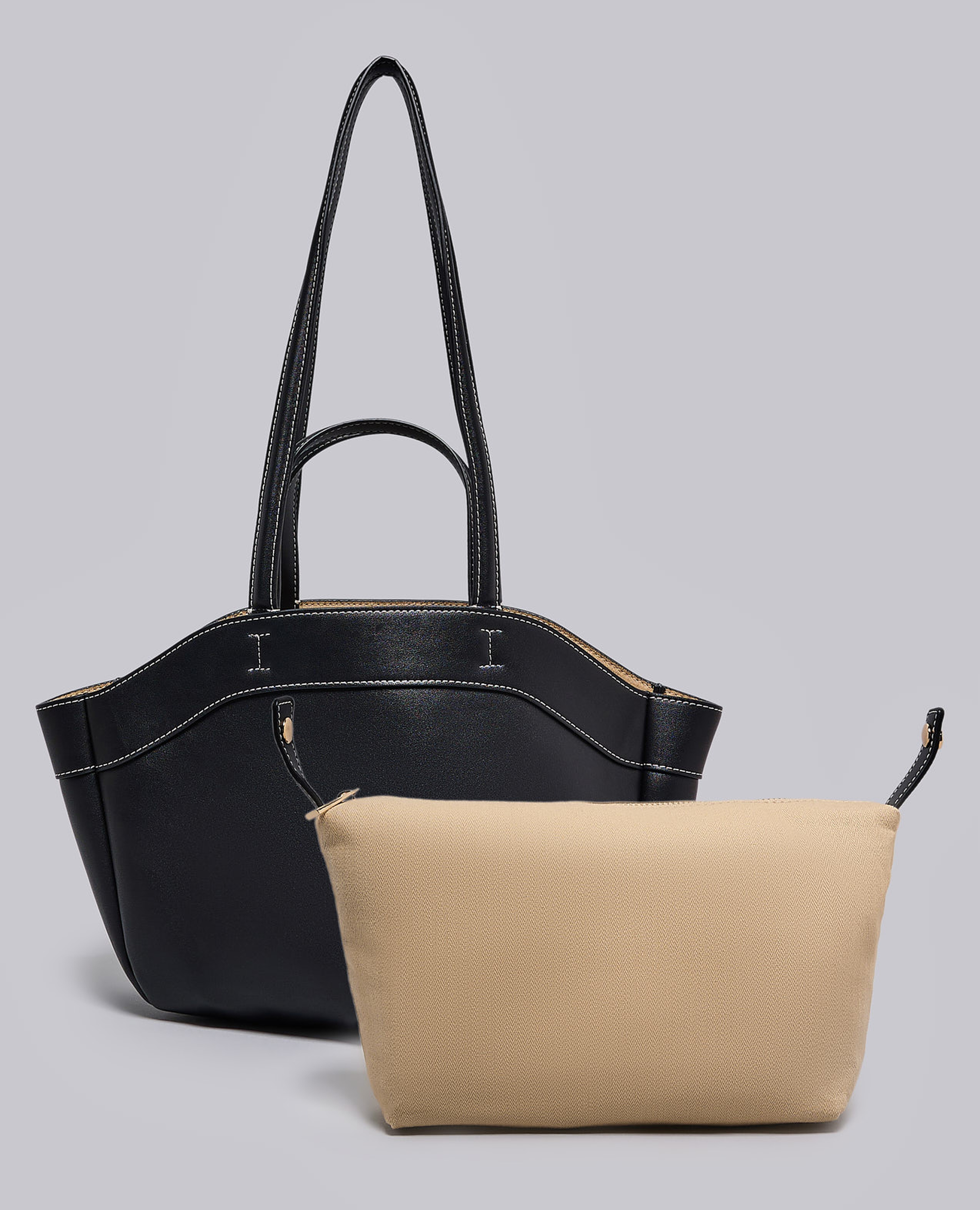 شنطة كتف مع باوتش