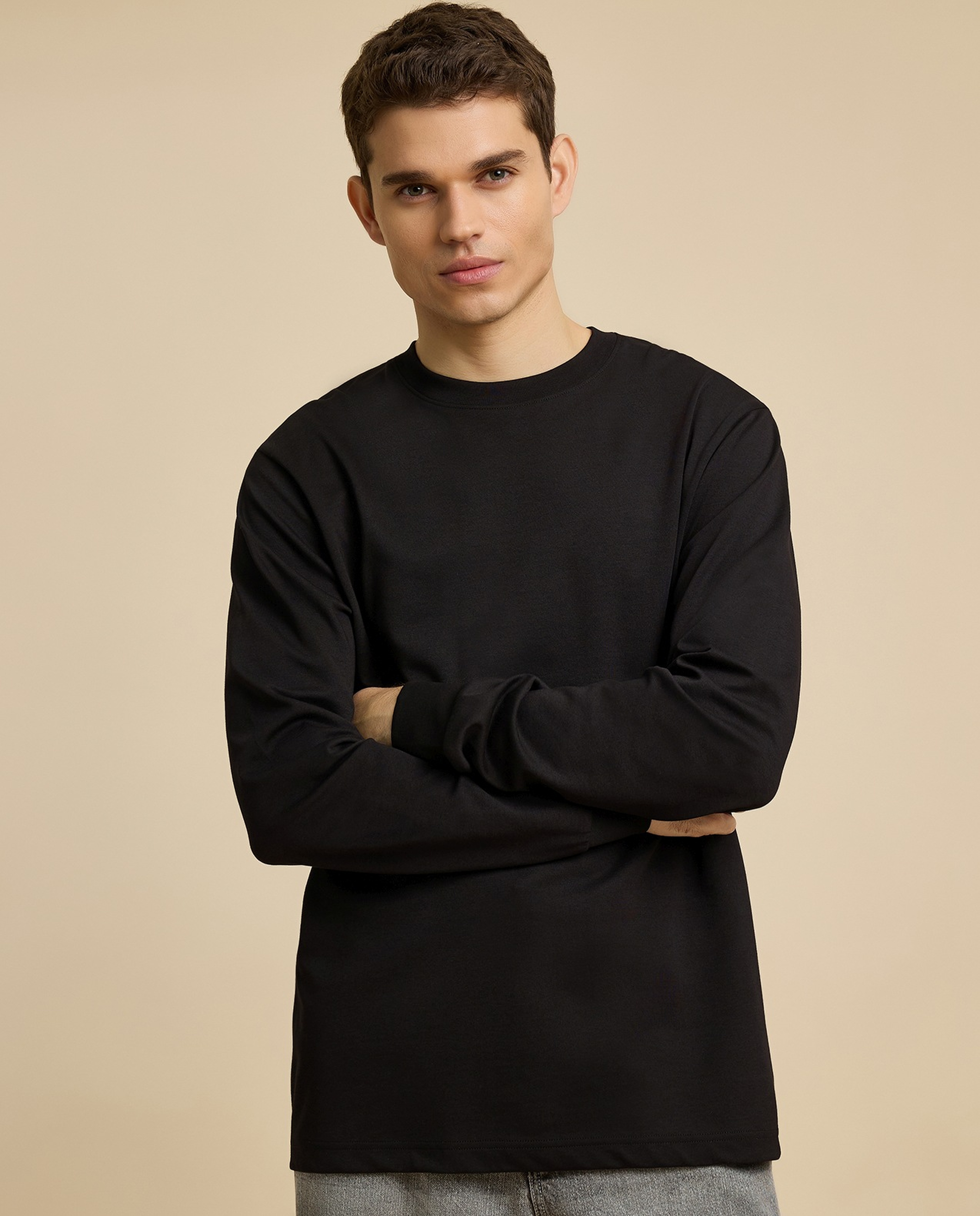Solid T-Shirt with Crew Neck and Long Sleeves