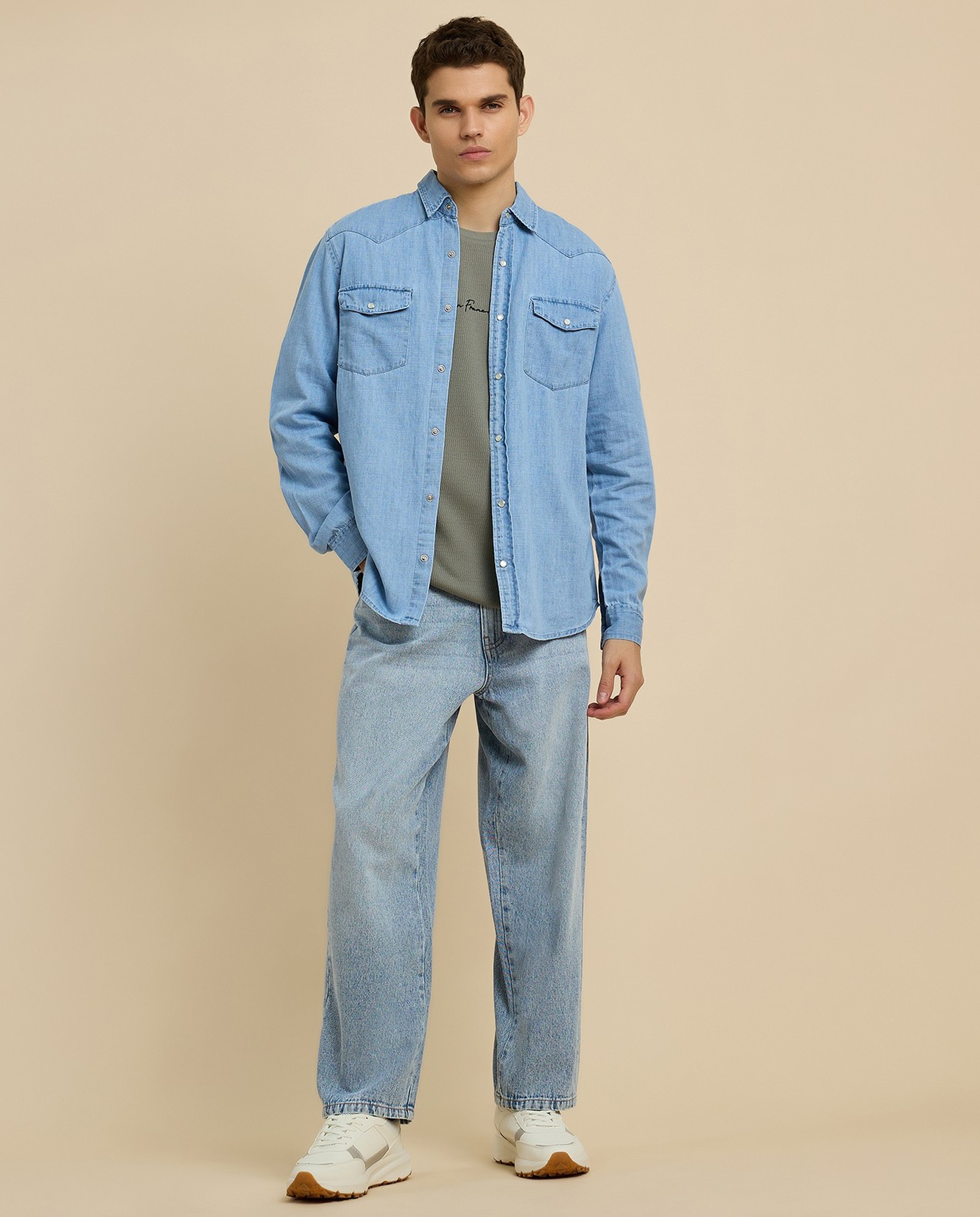 Faded Baggy Jeans with Button Closure