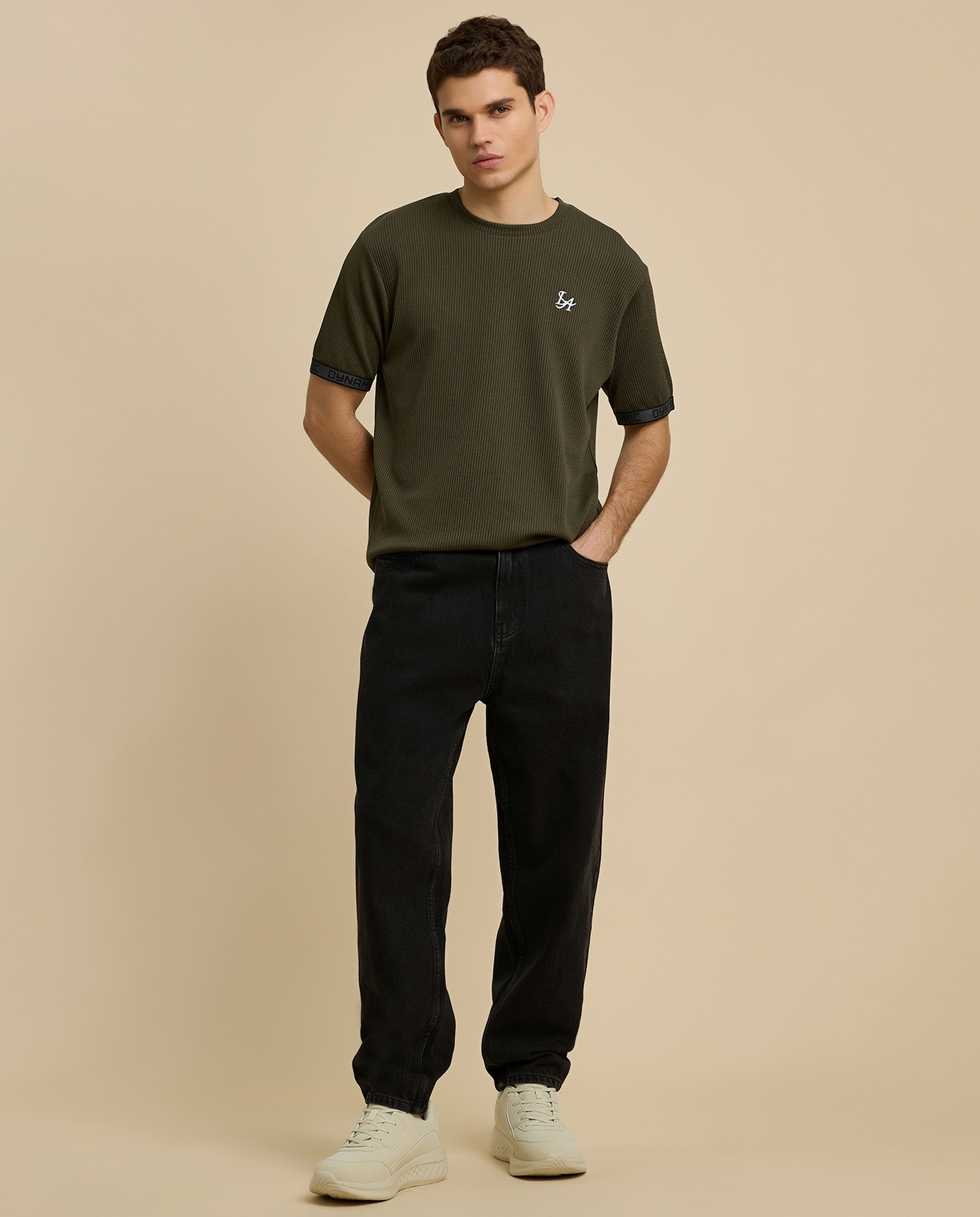 Solid Relaxed Fit Jeans with Button Closure