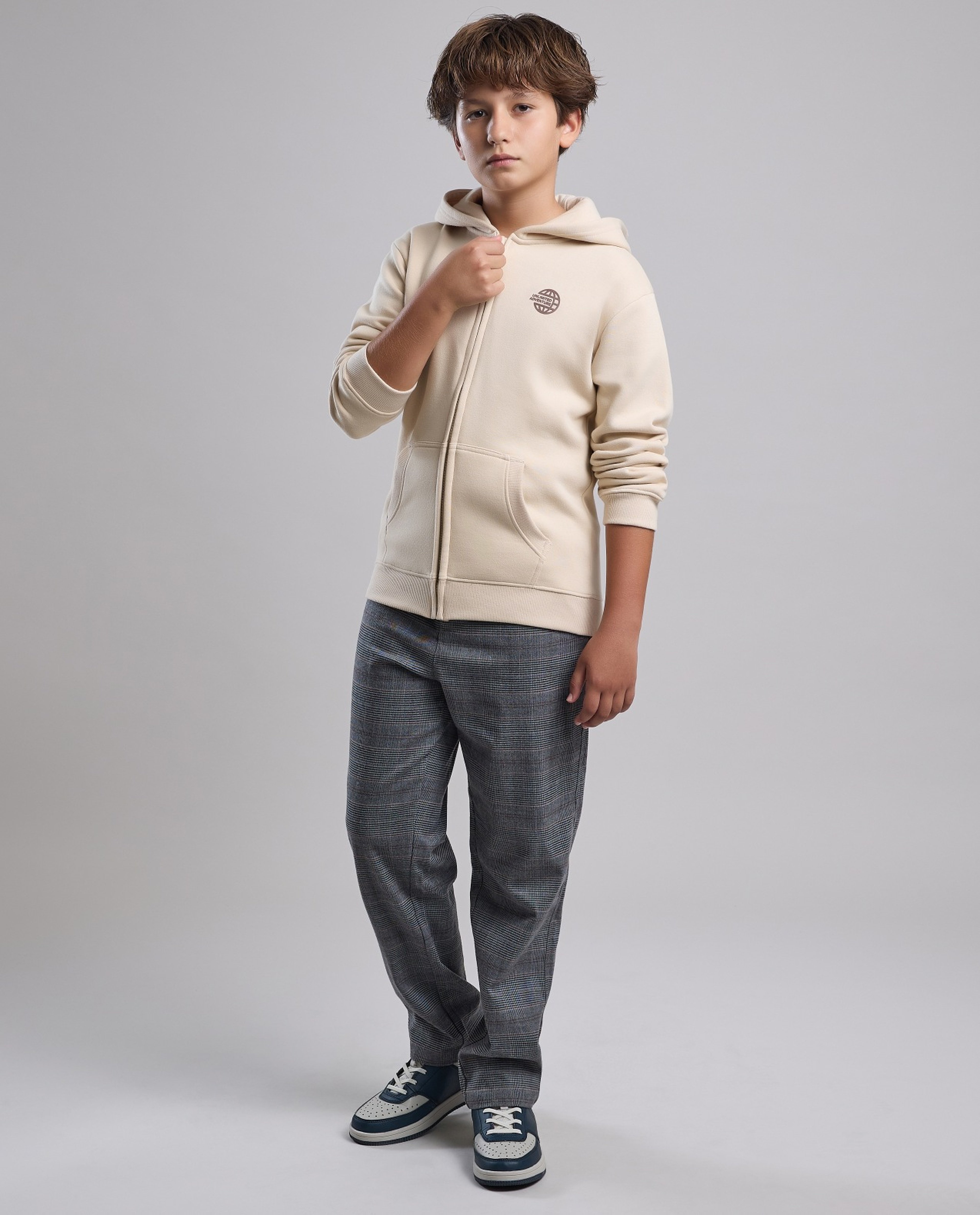 Logo Detail Hooded Jacket with Zipper Closre