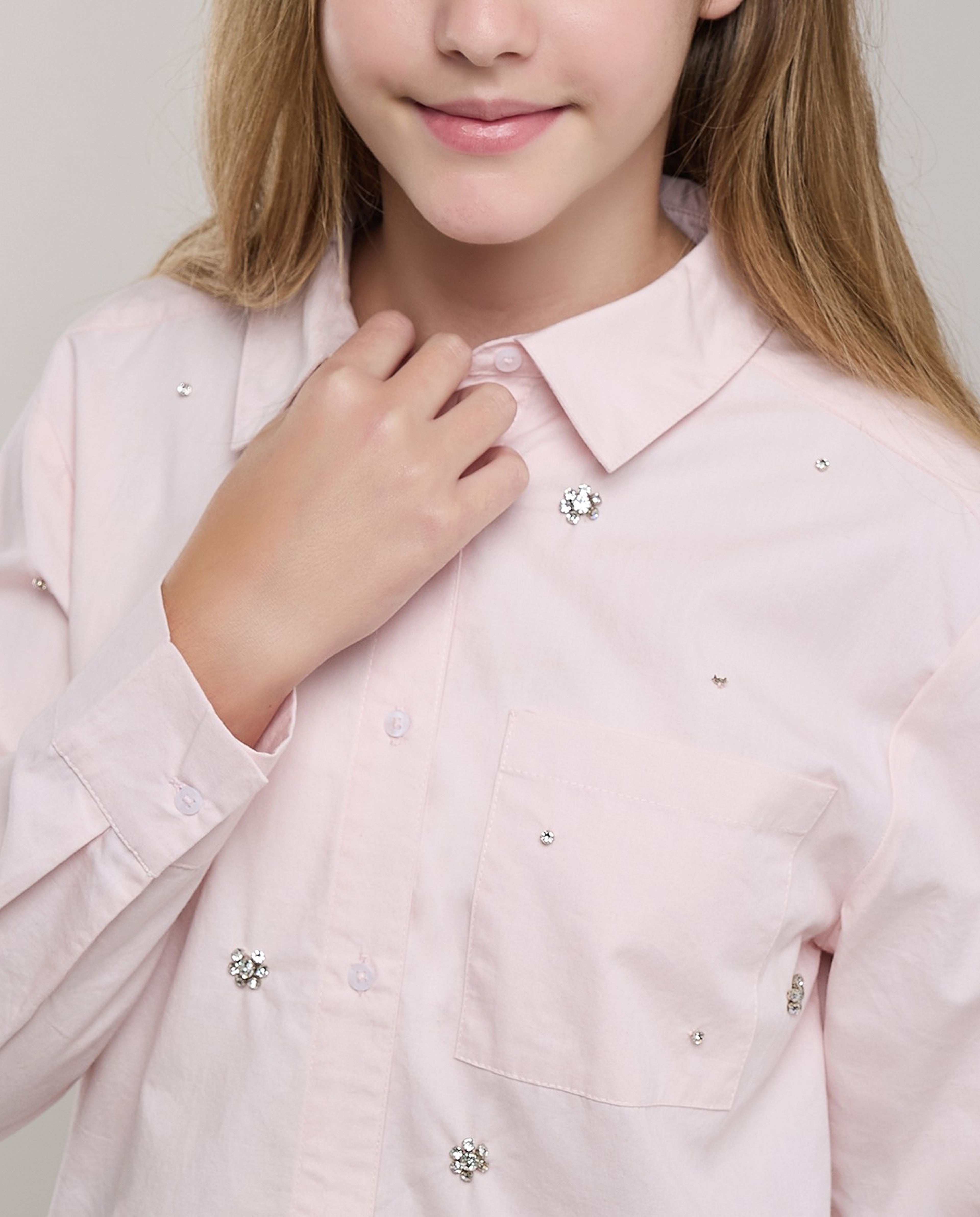 Embellished Shirt with Classic Collar and Long Sleeves