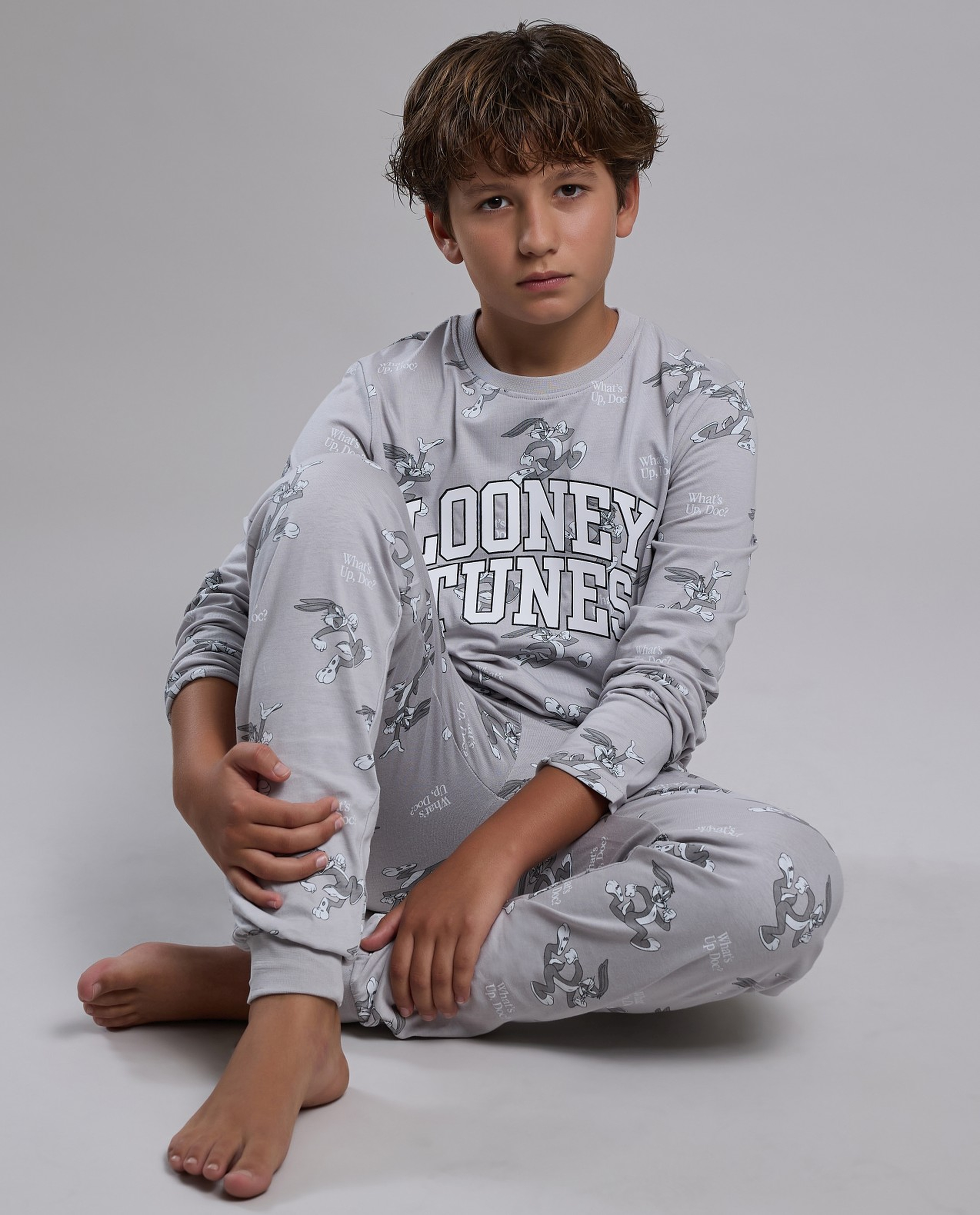 Looney Tunes Print Pyjama Set