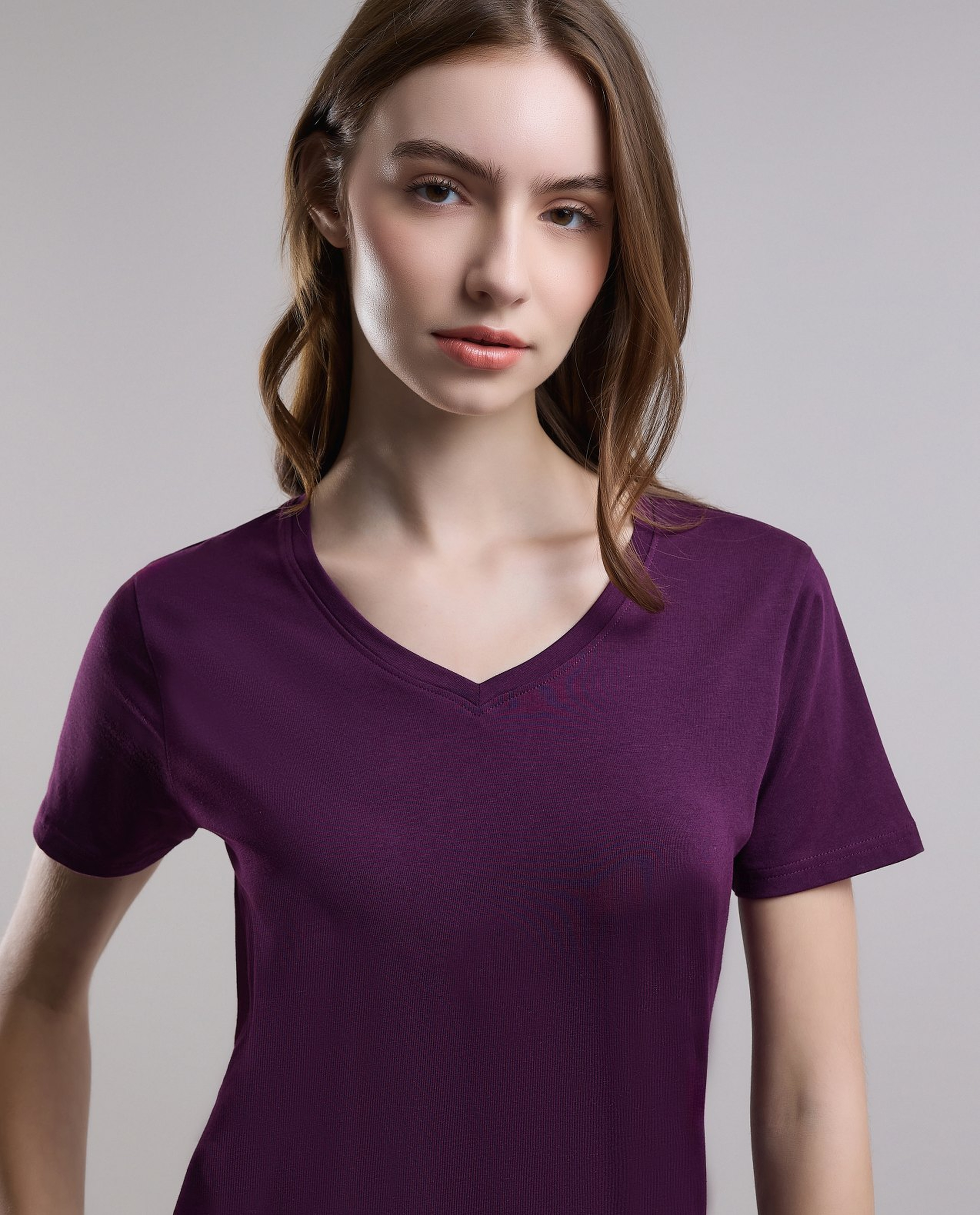 Solid T-Shirt with V-Neck and Short Sleeves