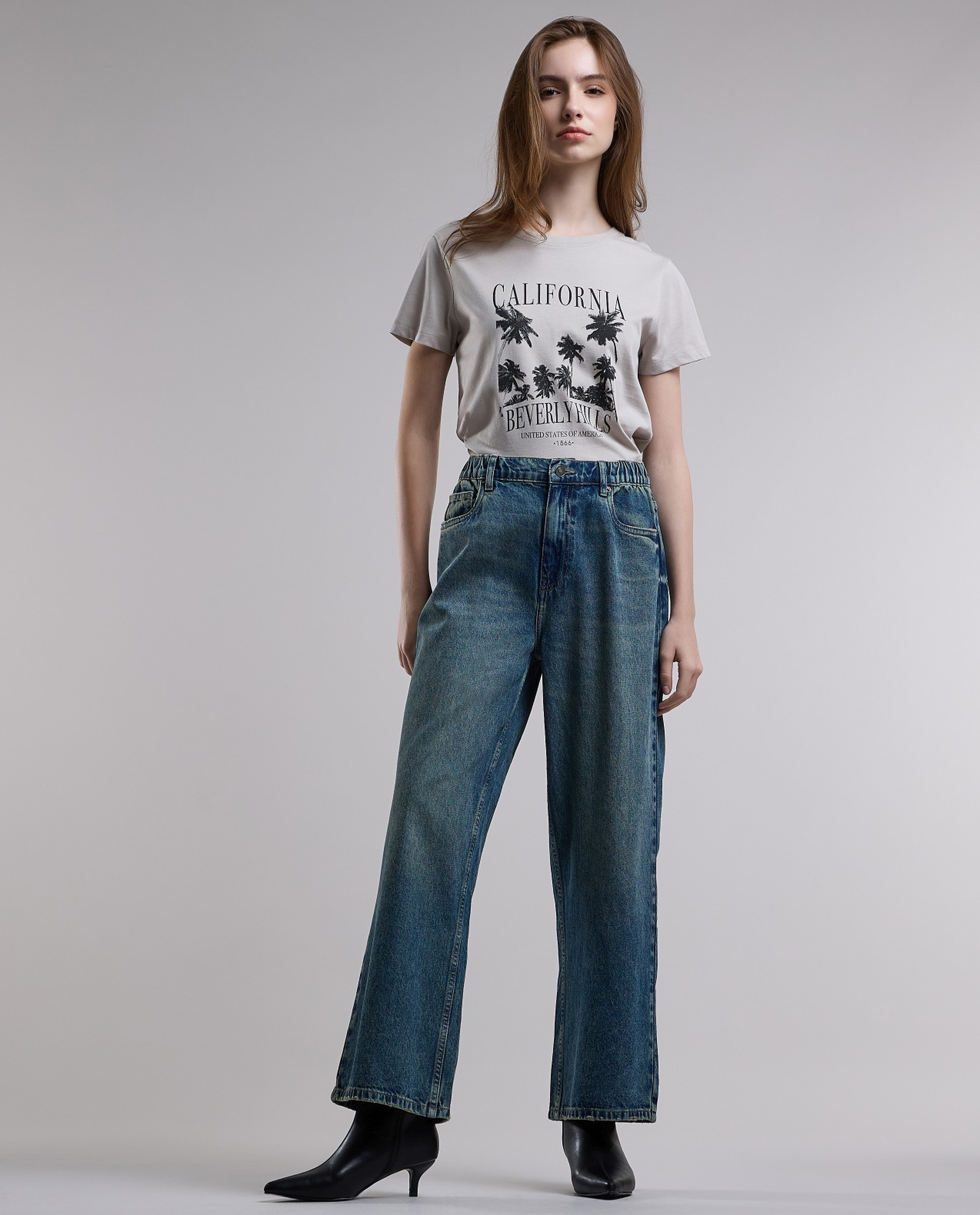 Printed T-Shirt with Crew Neck and Long Sleeves