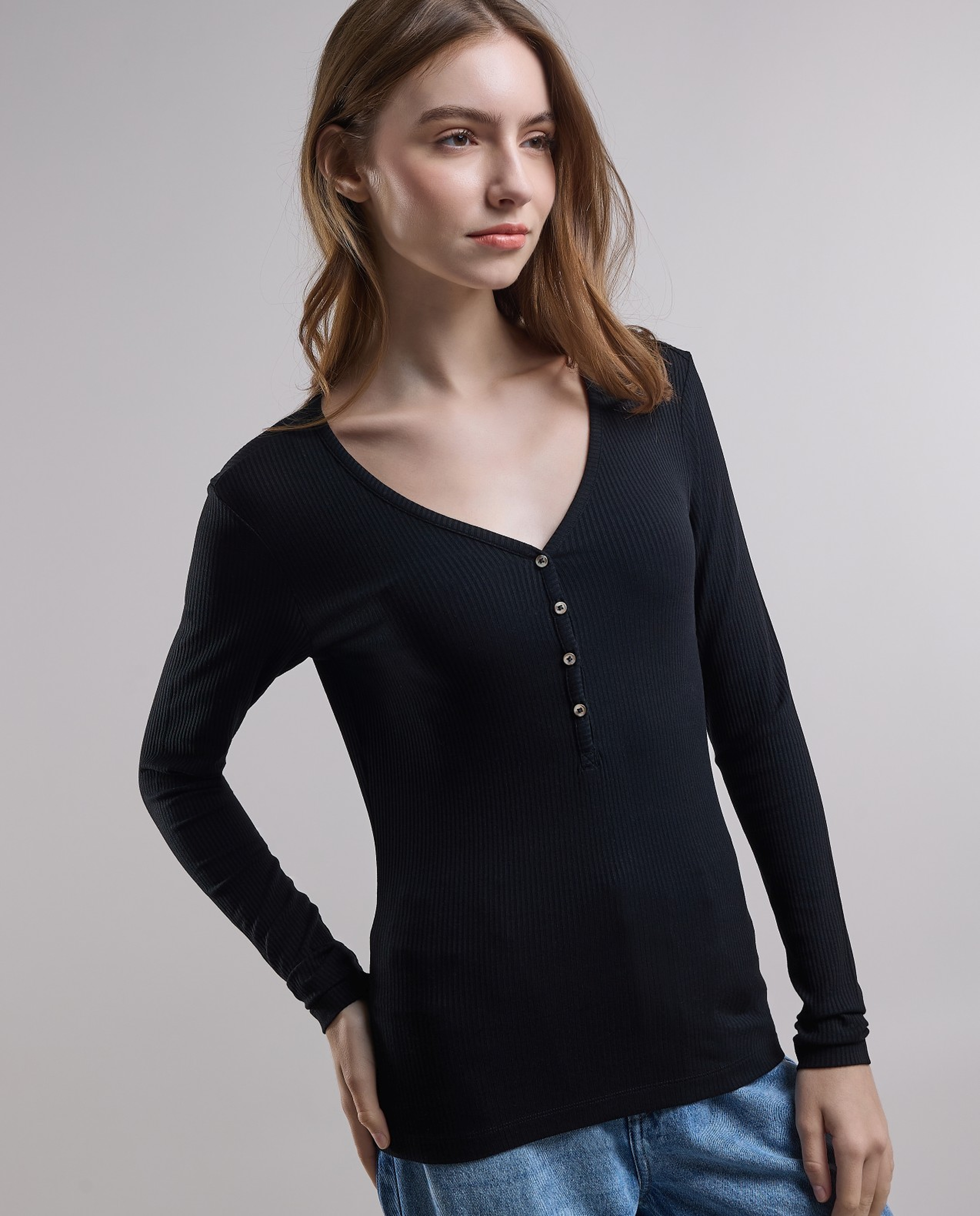 Ribbed Top with V-Neck and Long Sleeves