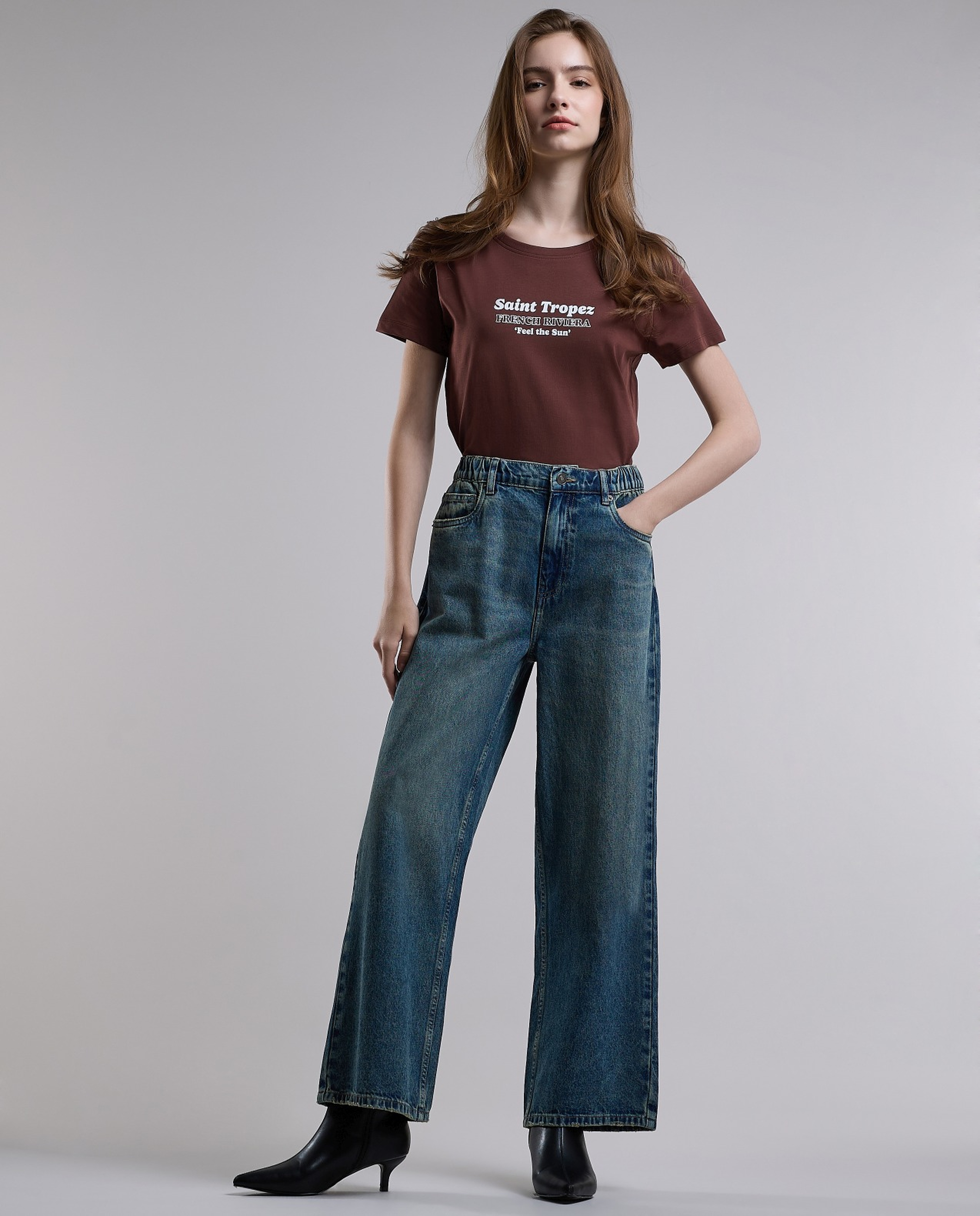 Typography Printed T-Shirt with Crew Neck and Short Sleeves