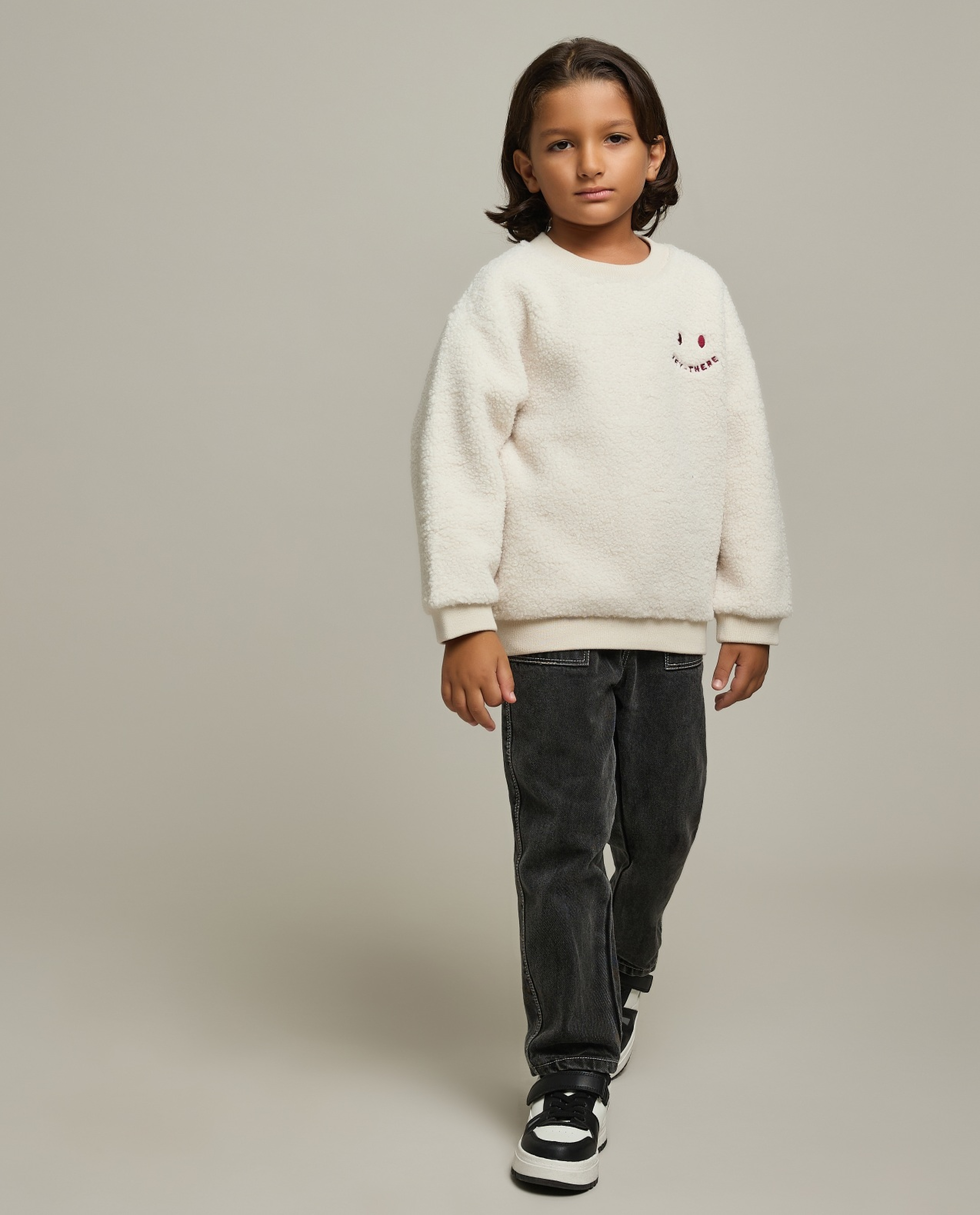 Embroidered Sherpa Sweatshirt with Crew Neck and Long Sleeves