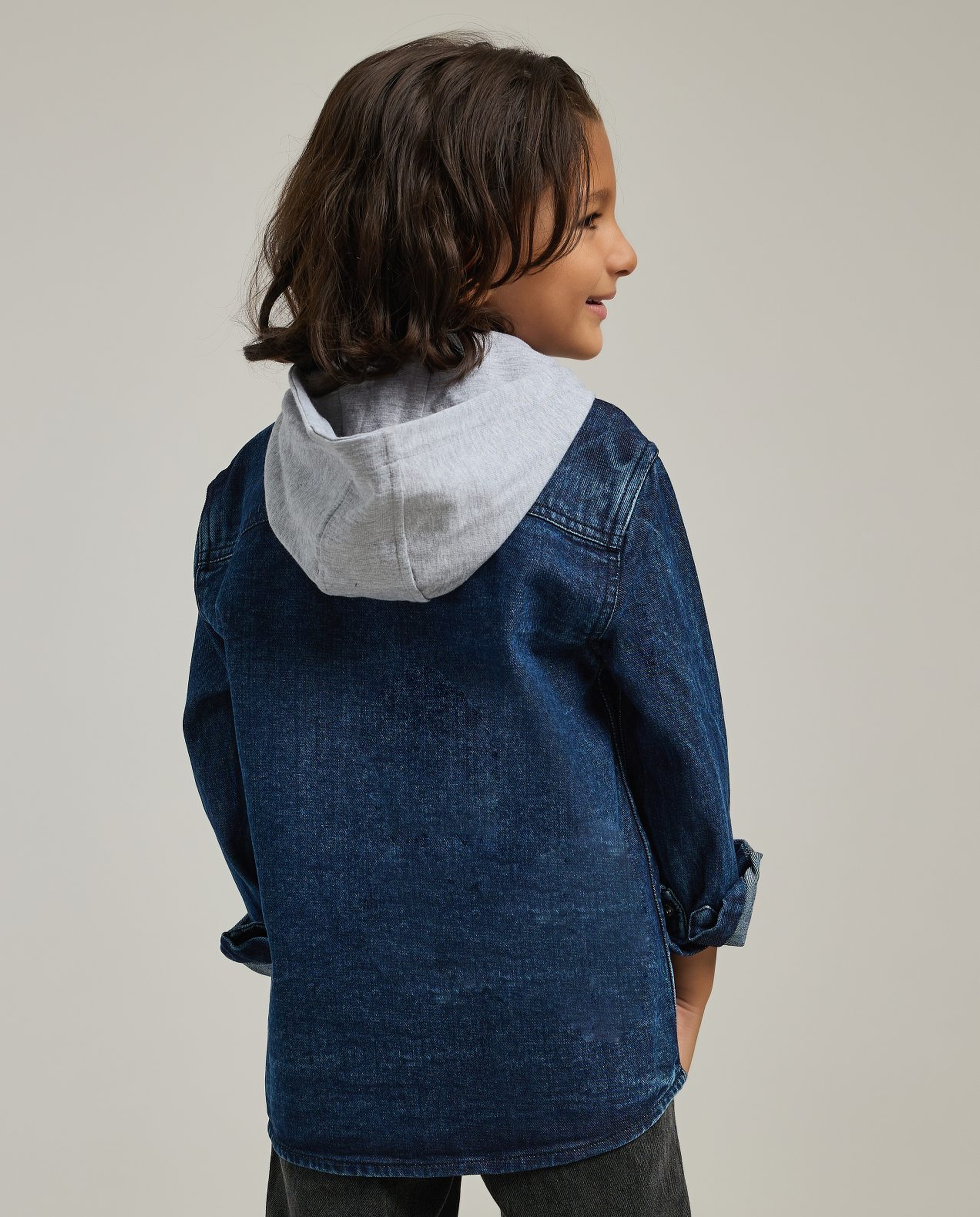 Washed Denim Shirt with Classic Collar and Long Sleeves