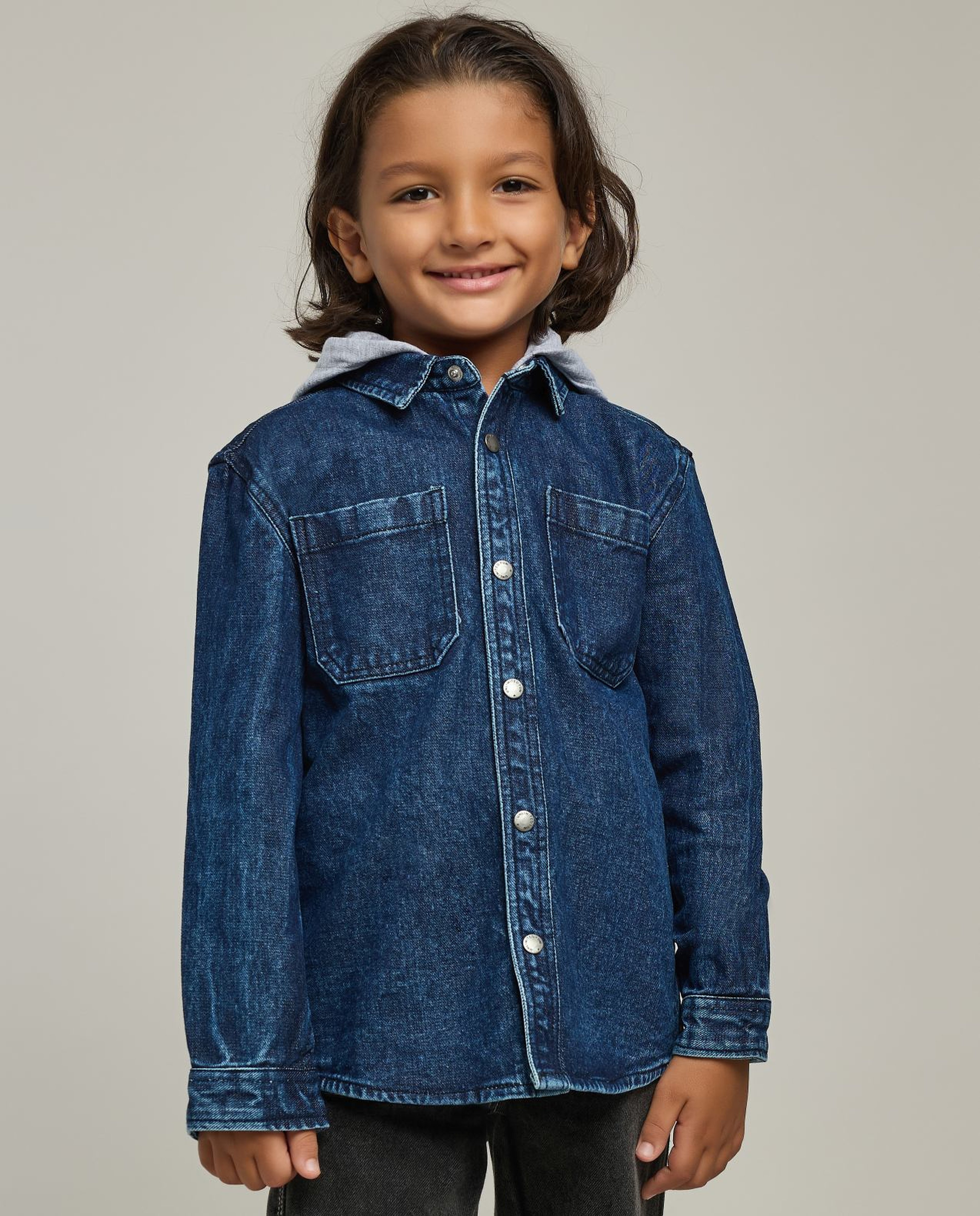 Washed Denim Shirt with Classic Collar and Long Sleeves